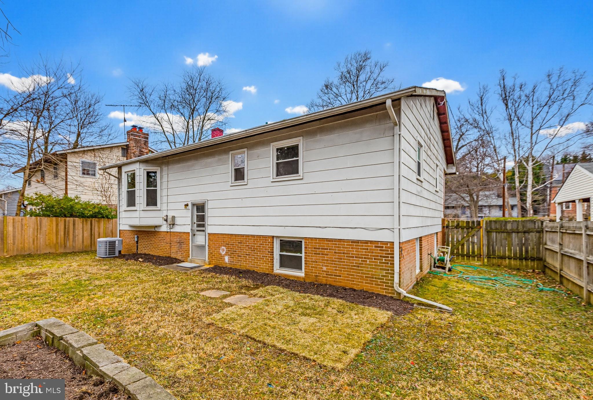 HUNGERFORD - Residential