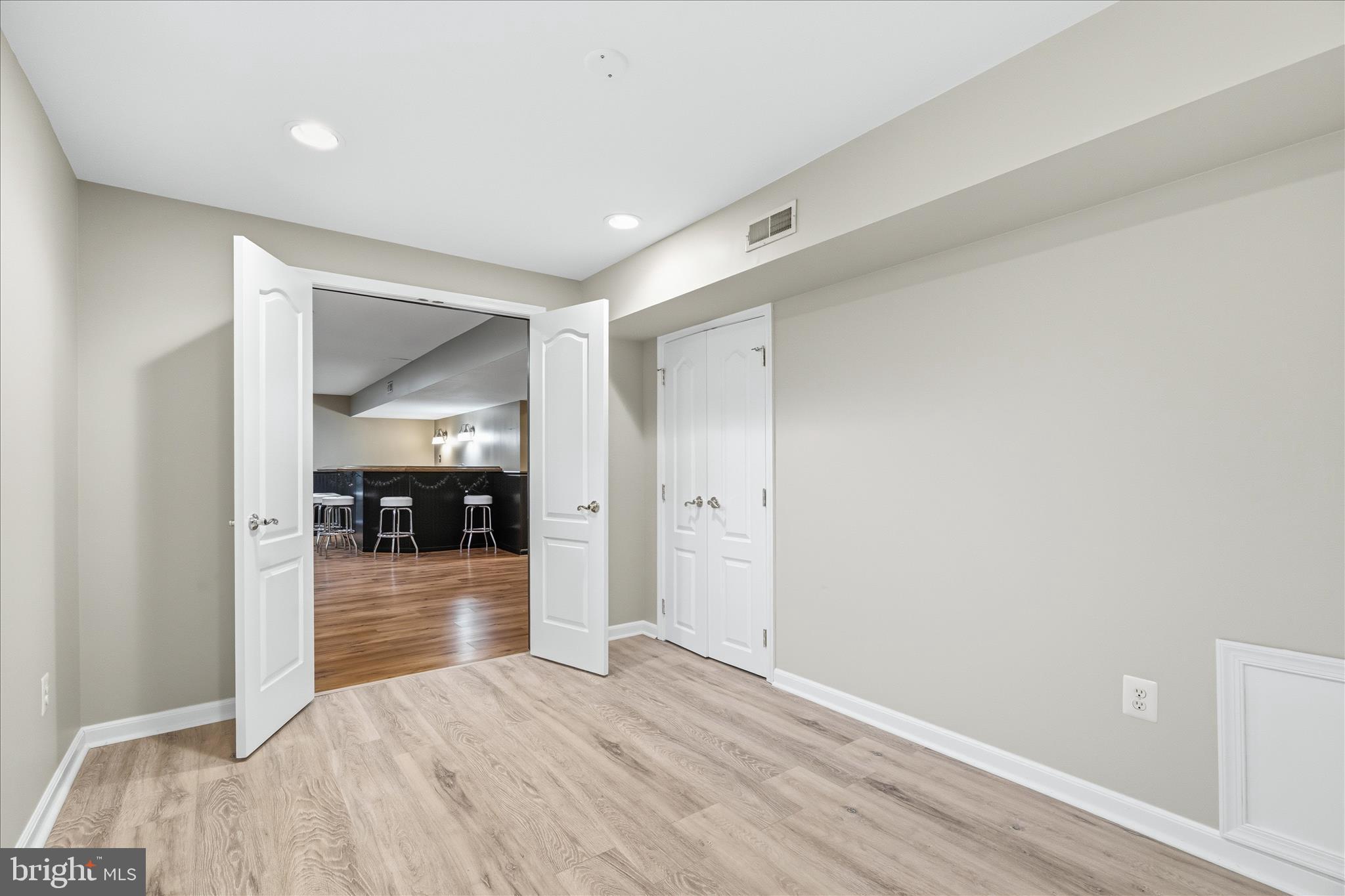 MANORWOOD - Residential