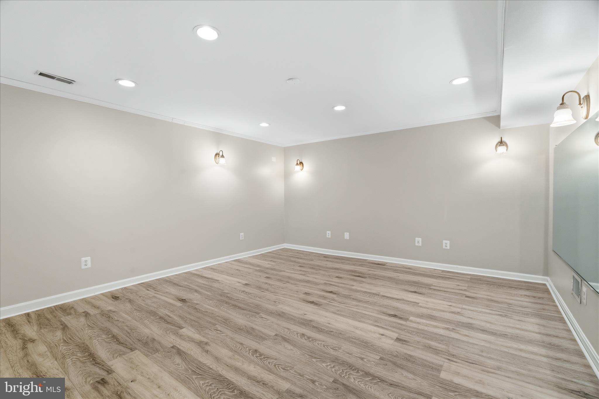 MANORWOOD - Residential