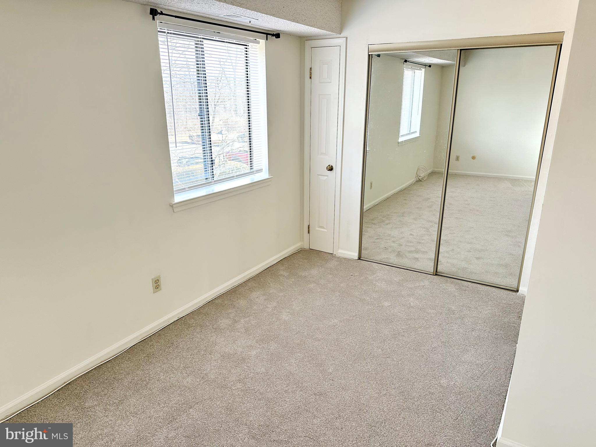 HERMITAGE - Residential Lease