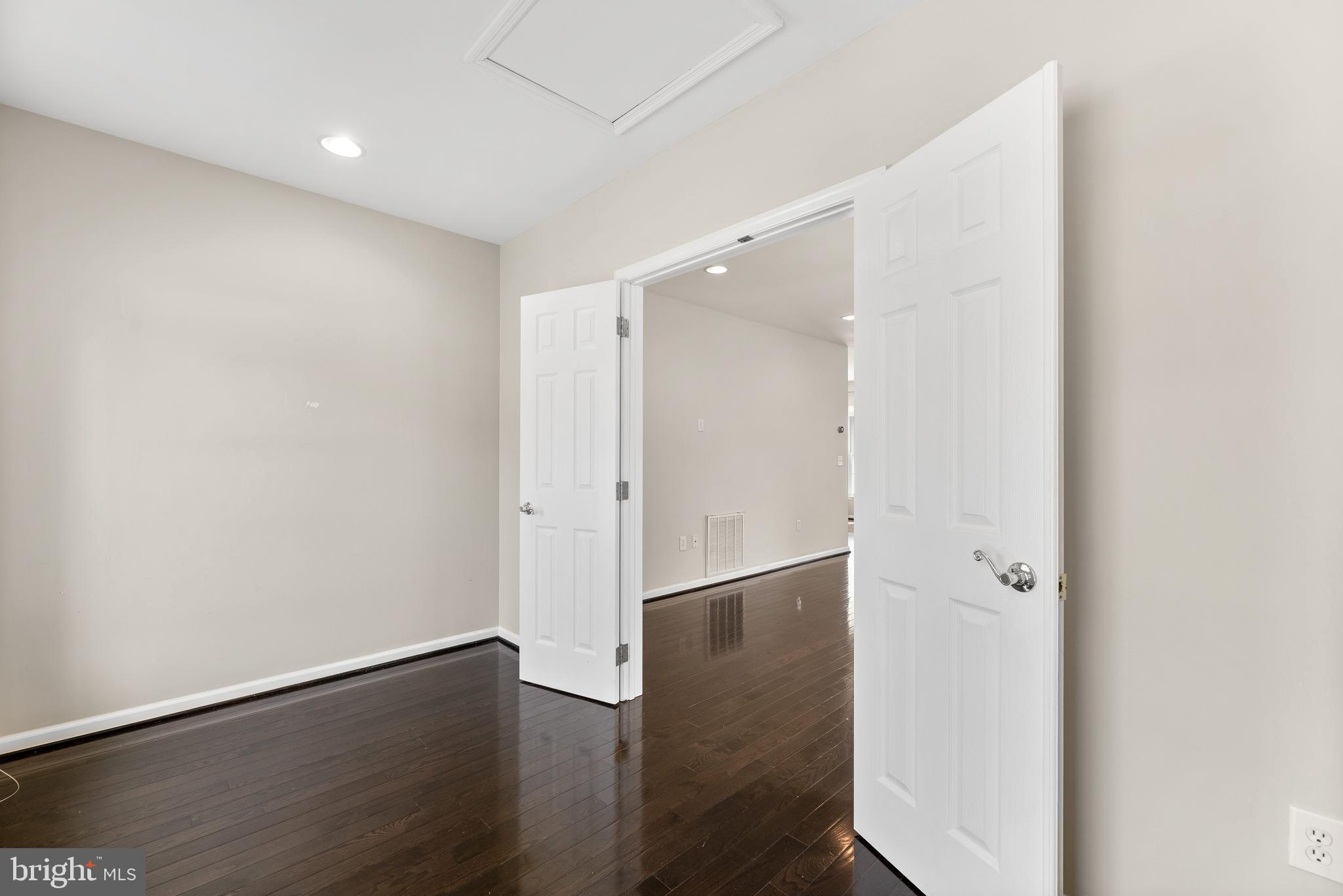 CADLE CREEK - Residential