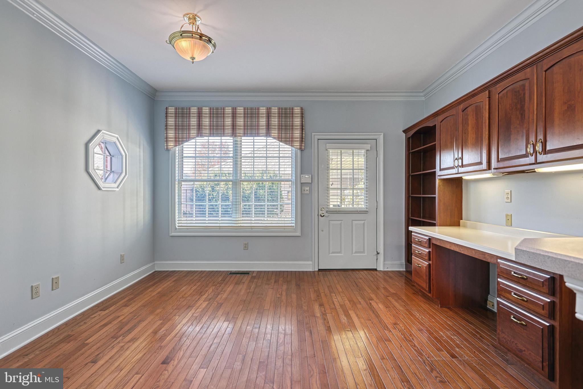 BRIDGEPORT - Residential