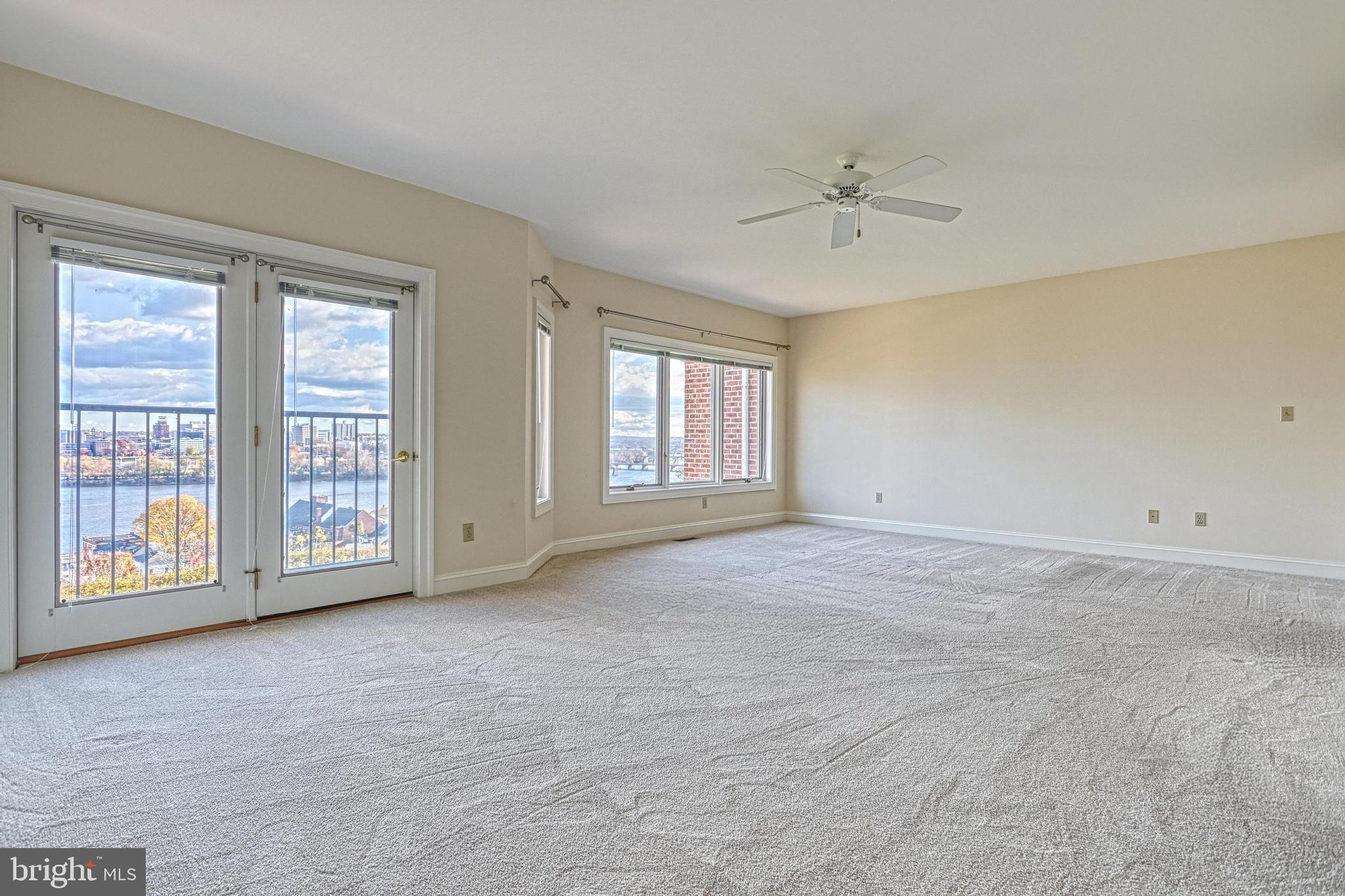 BRIDGEPORT - Residential