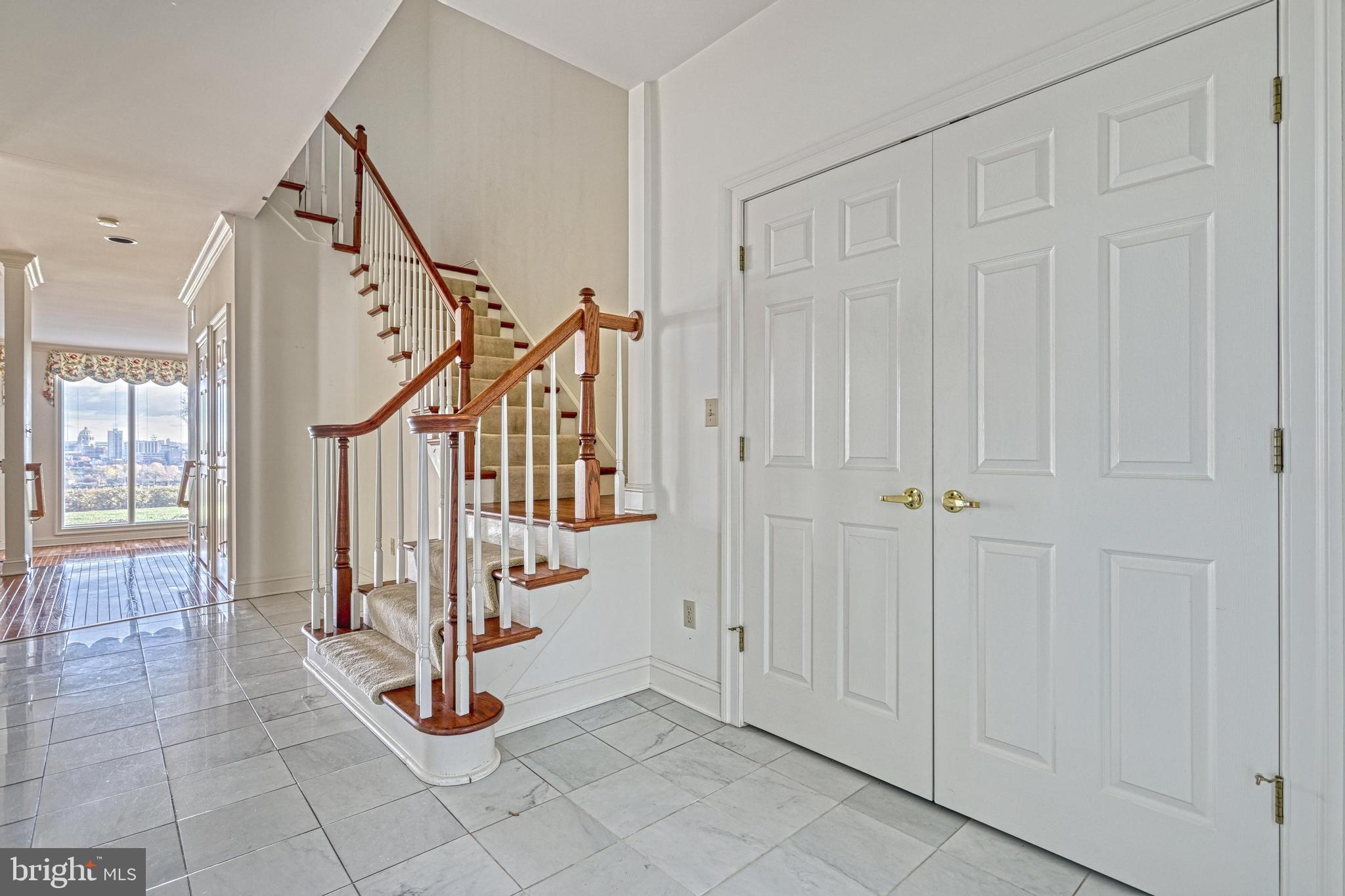 BRIDGEPORT - Residential