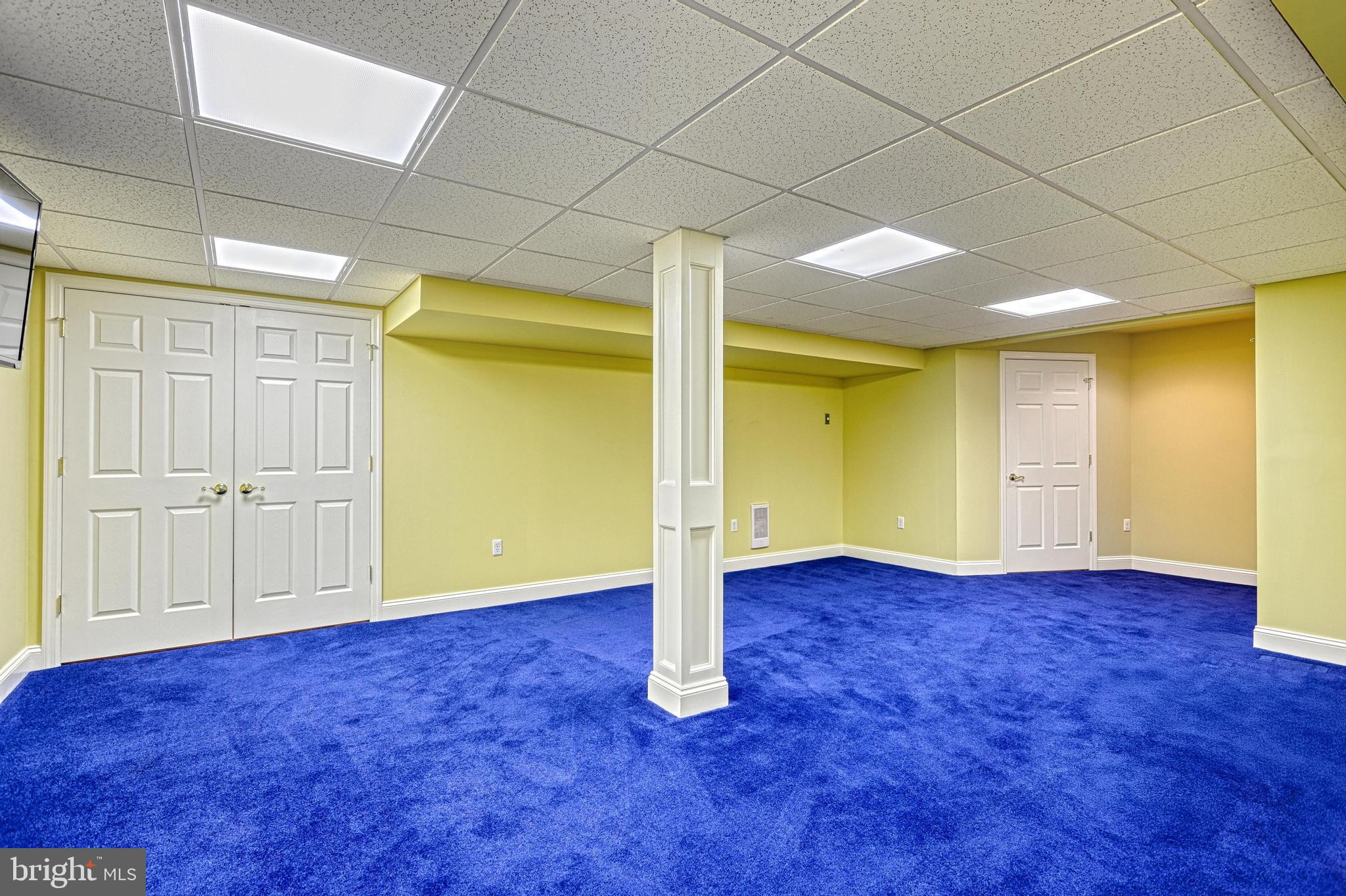 BRIDGEPORT - Residential