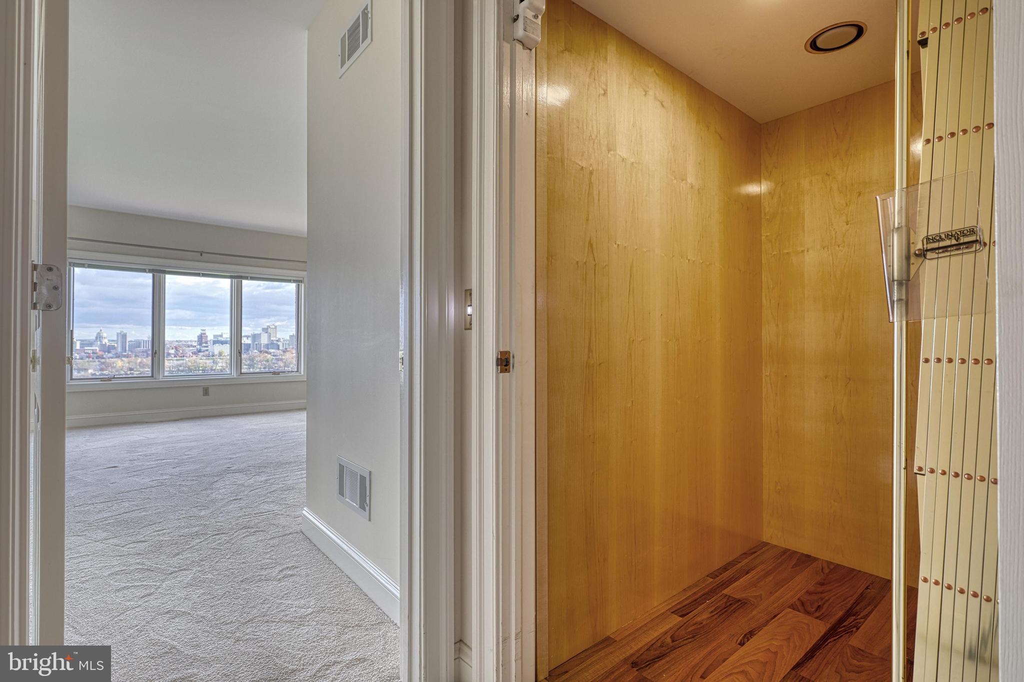 BRIDGEPORT - Residential