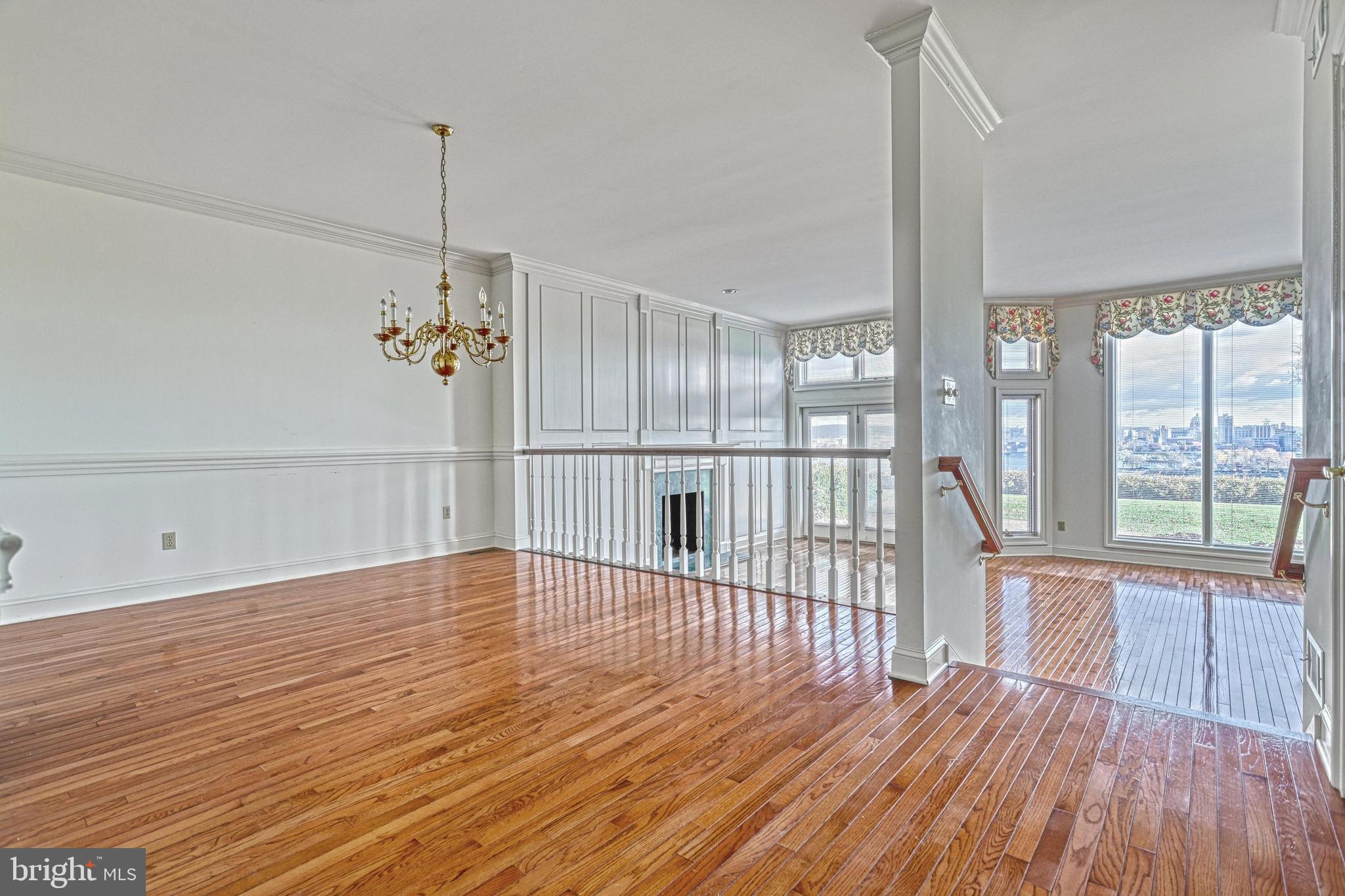 BRIDGEPORT - Residential