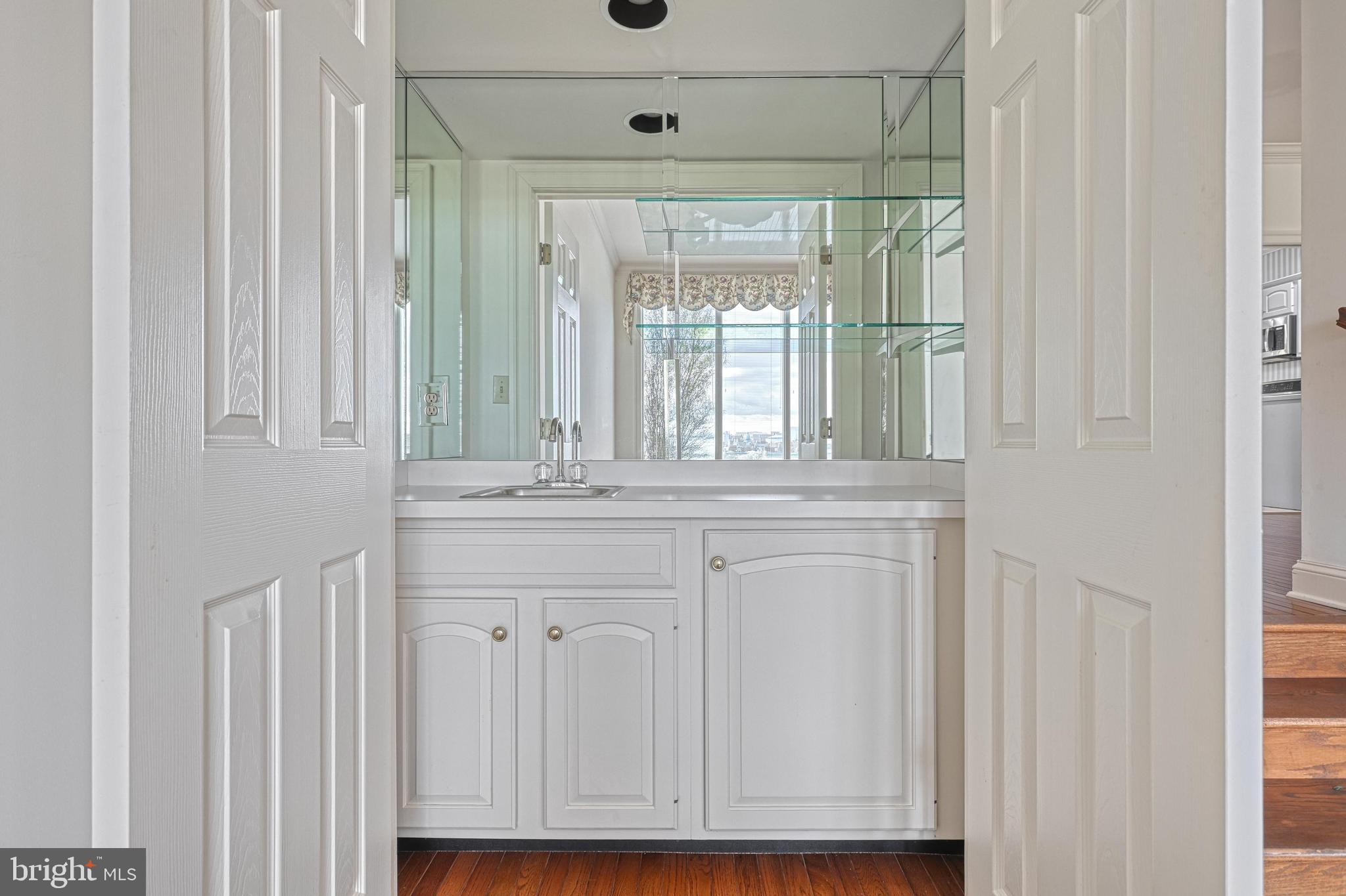 BRIDGEPORT - Residential