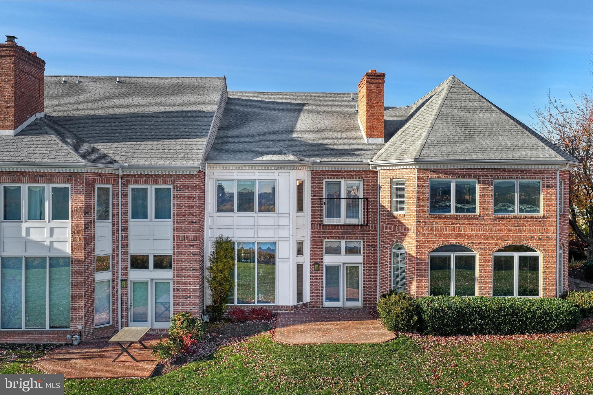 545 BRIDGEVIEW DRIVE