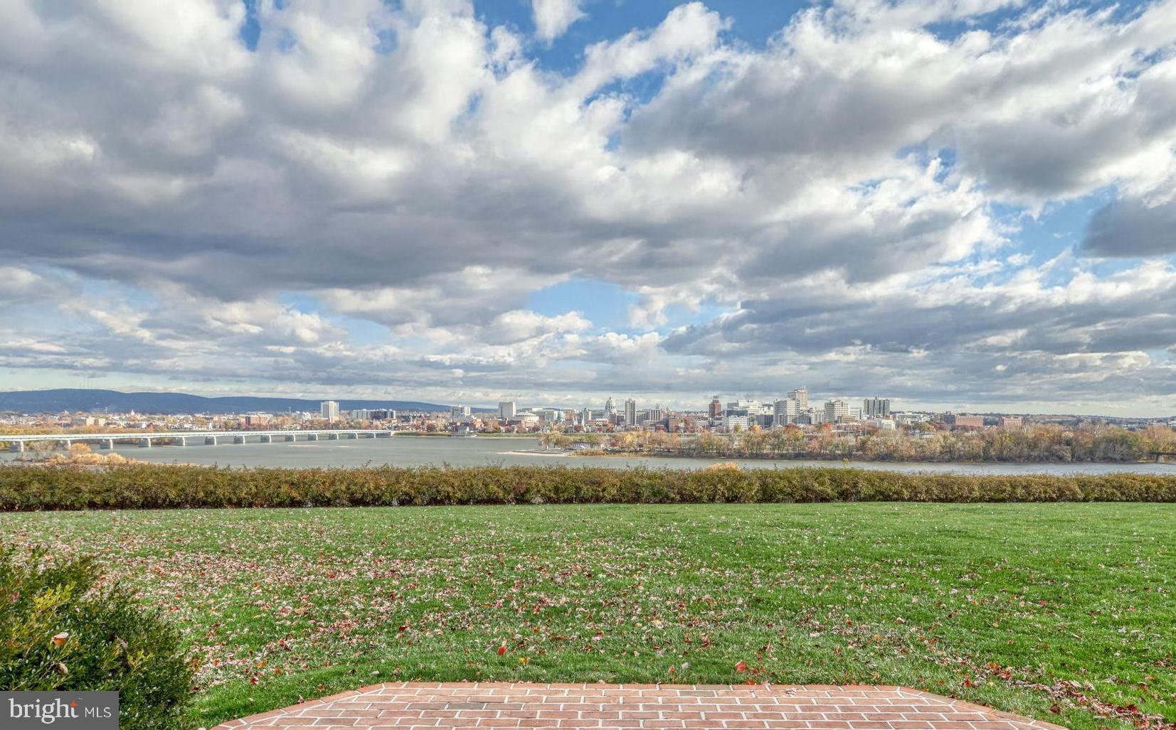 BRIDGEPORT - Residential