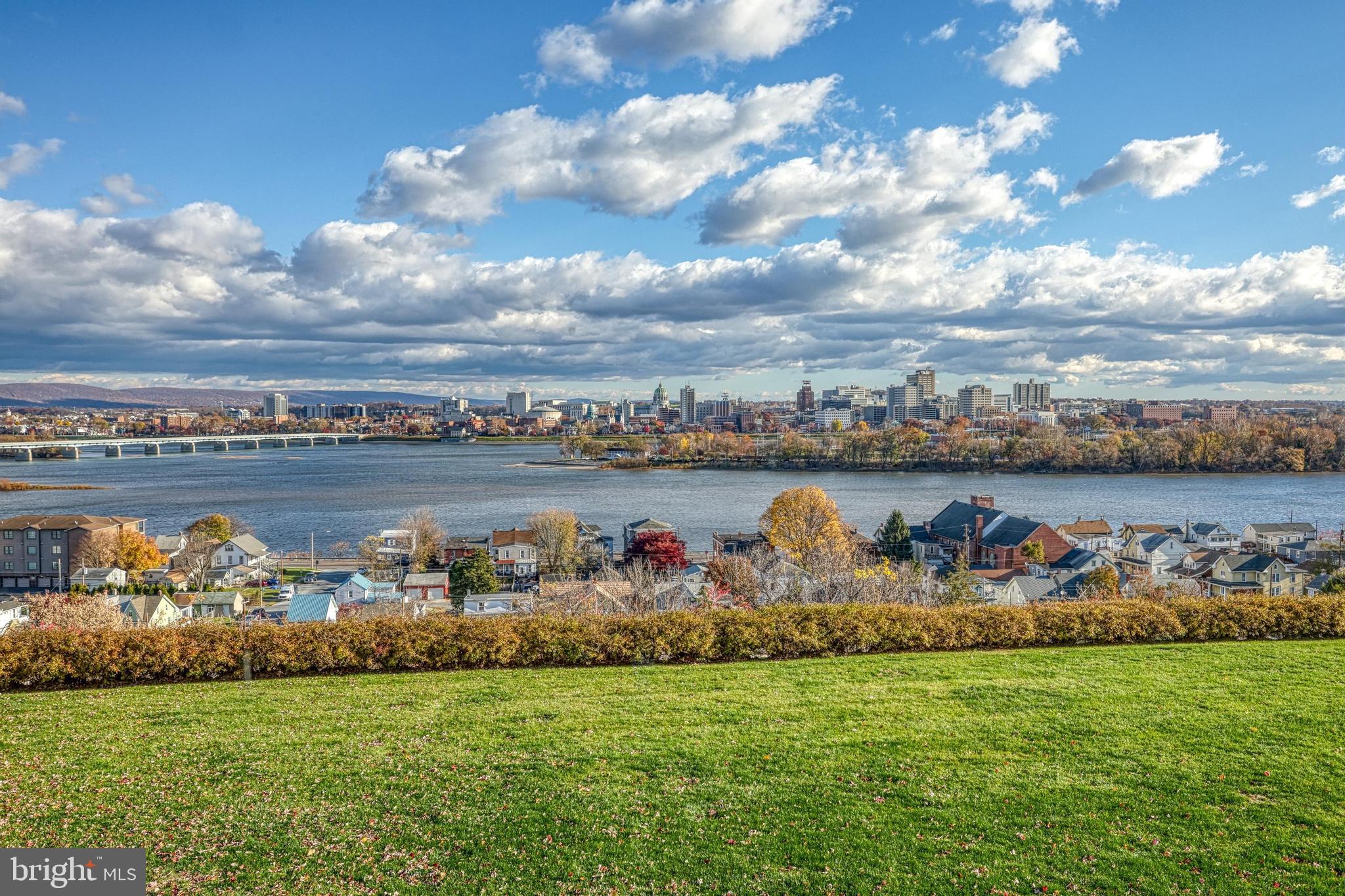 BRIDGEPORT - Residential