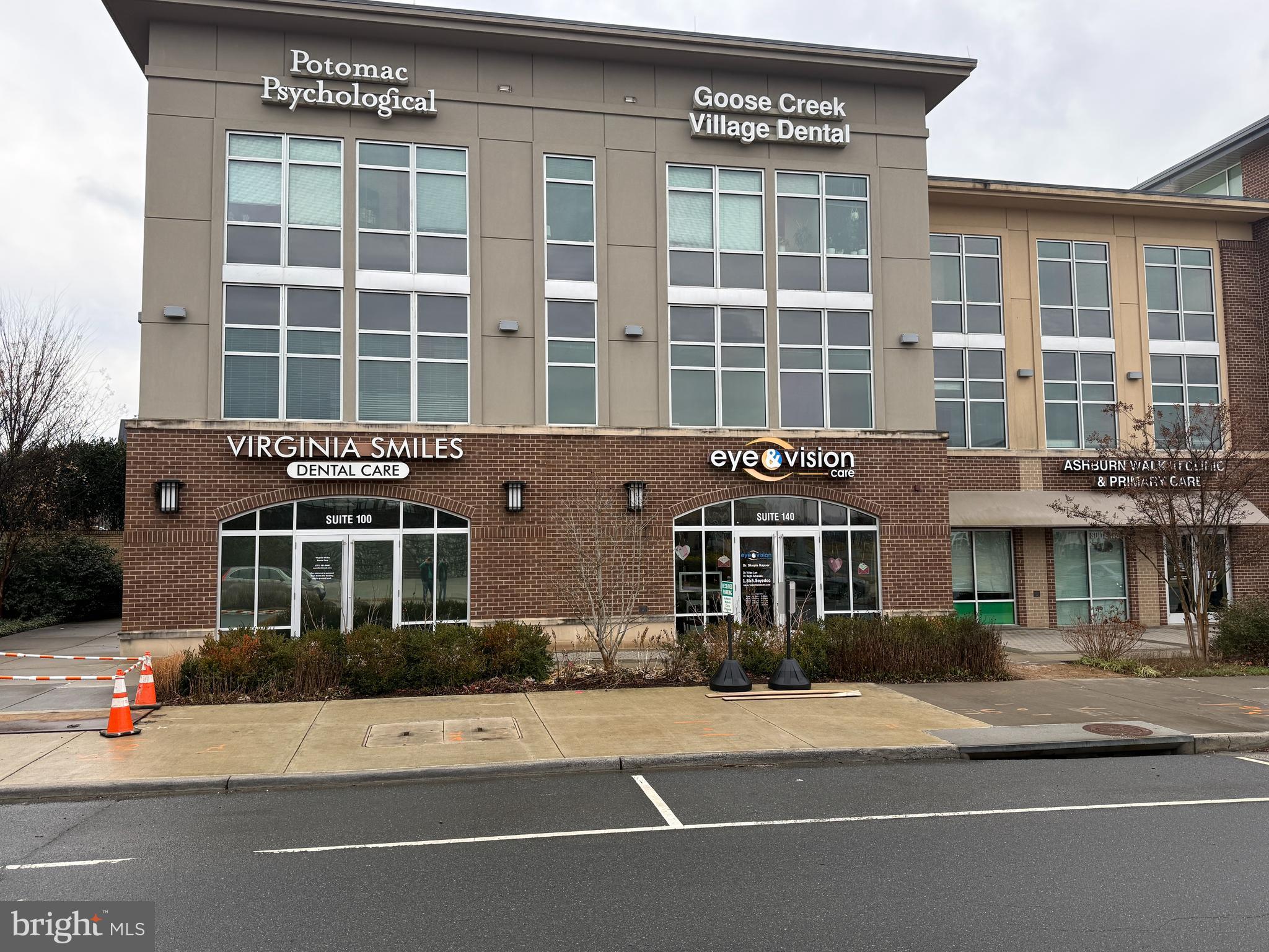 21001 SYCOLIN ROAD 140