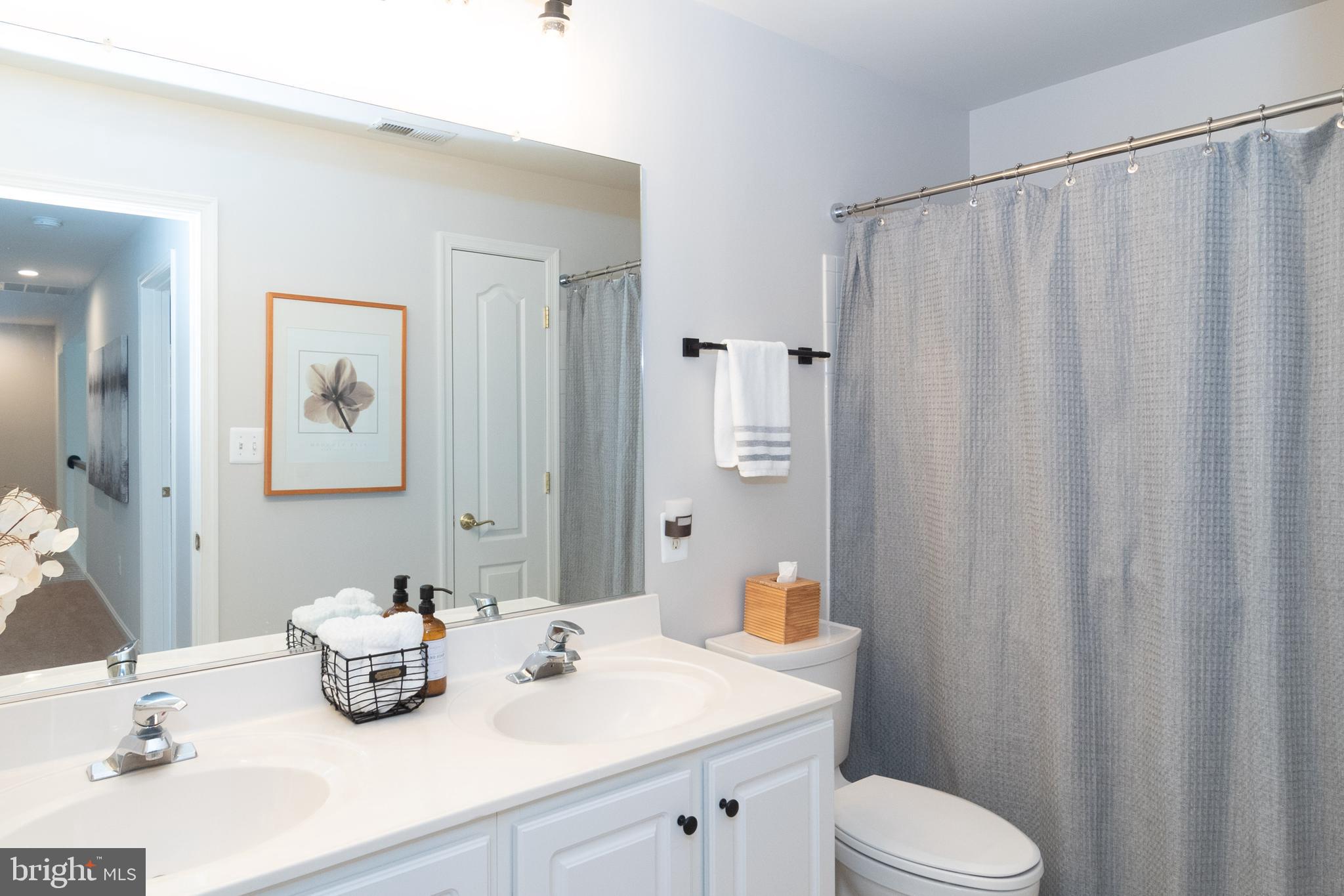 AUTUMN VIEW - Residential