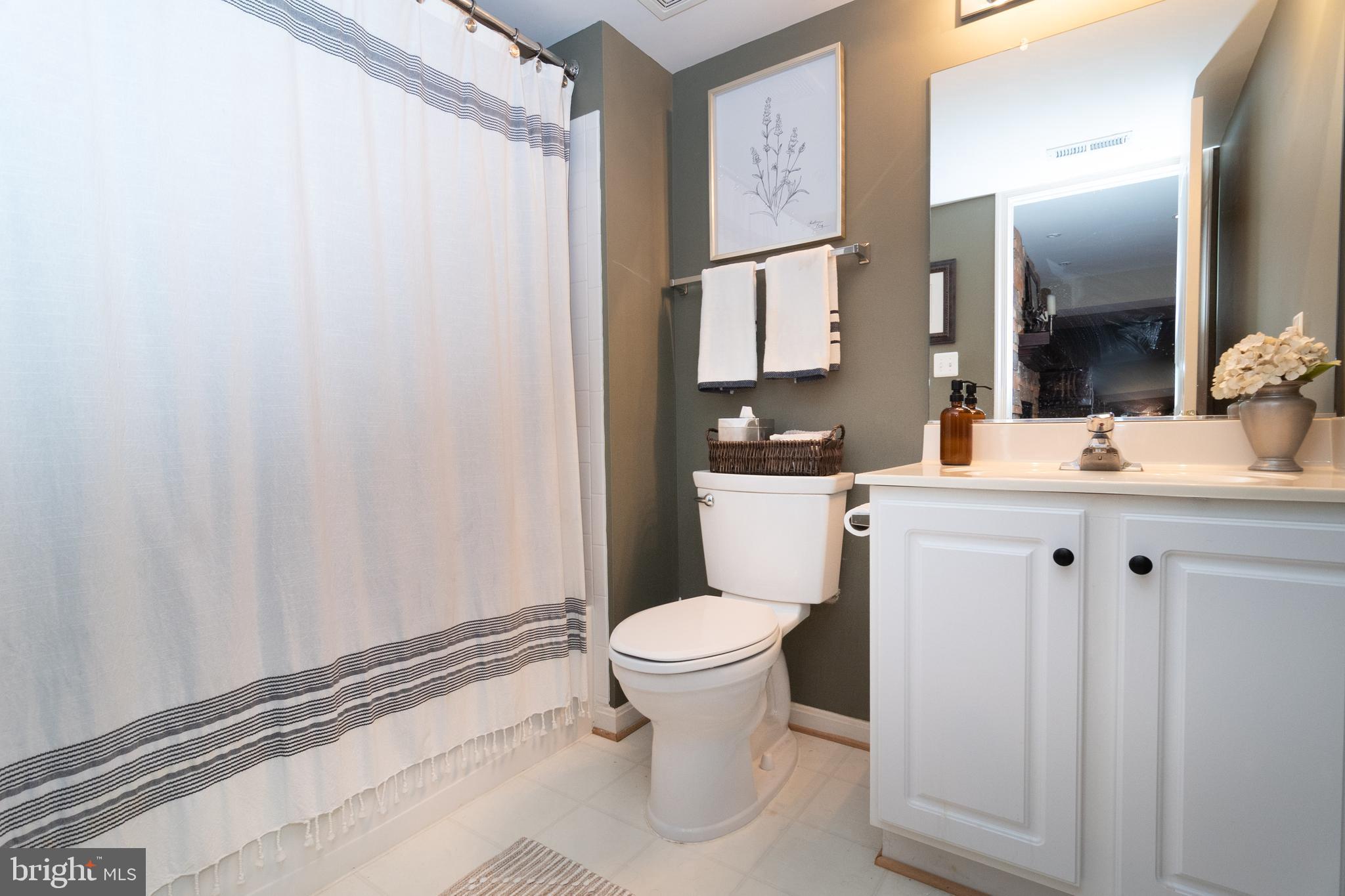 AUTUMN VIEW - Residential