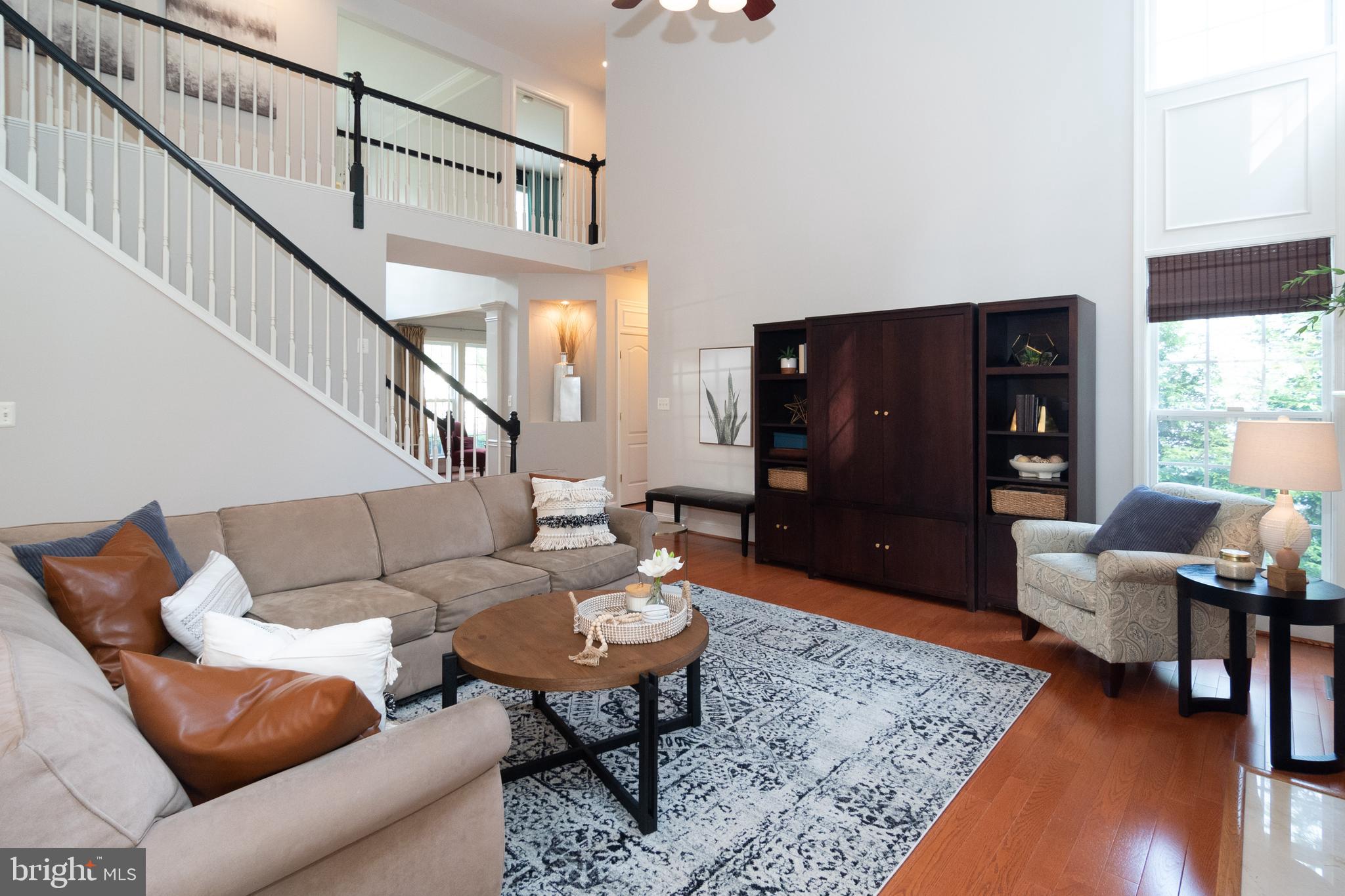 AUTUMN VIEW - Residential