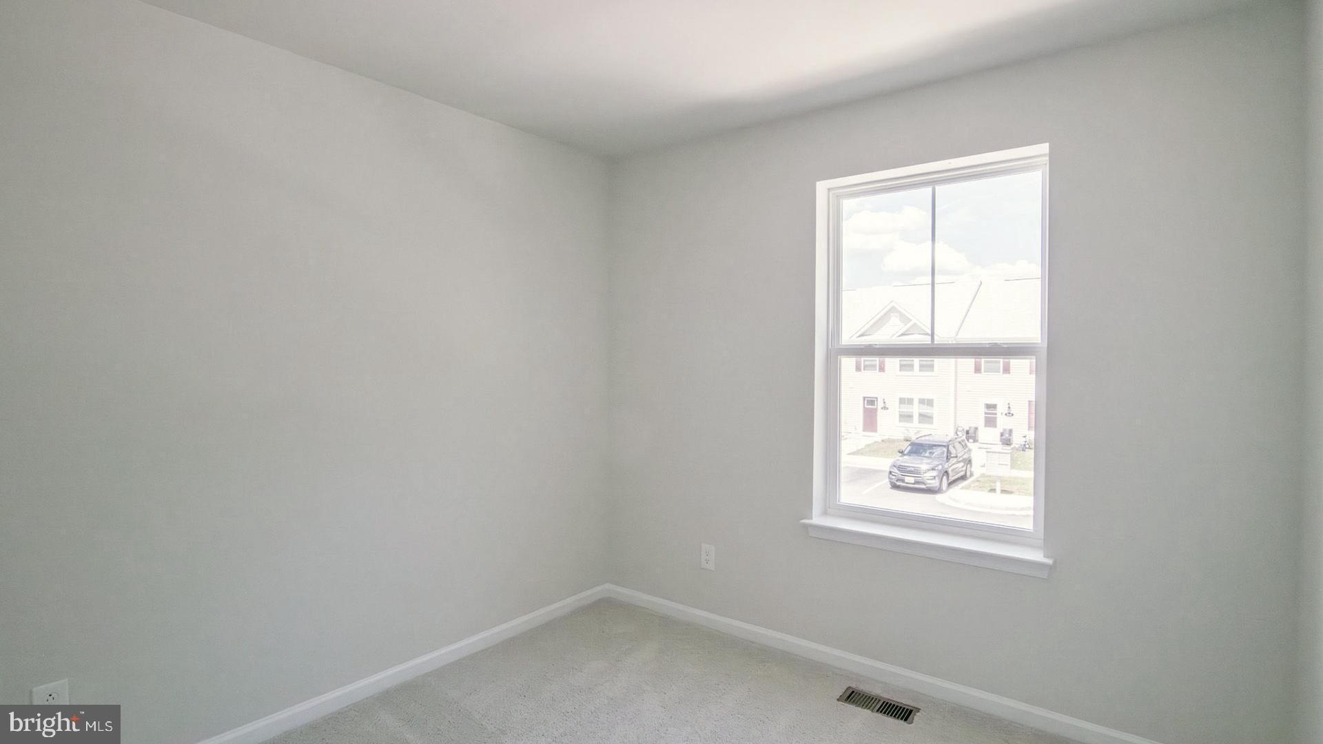 PINTAIL LANDING - Residential