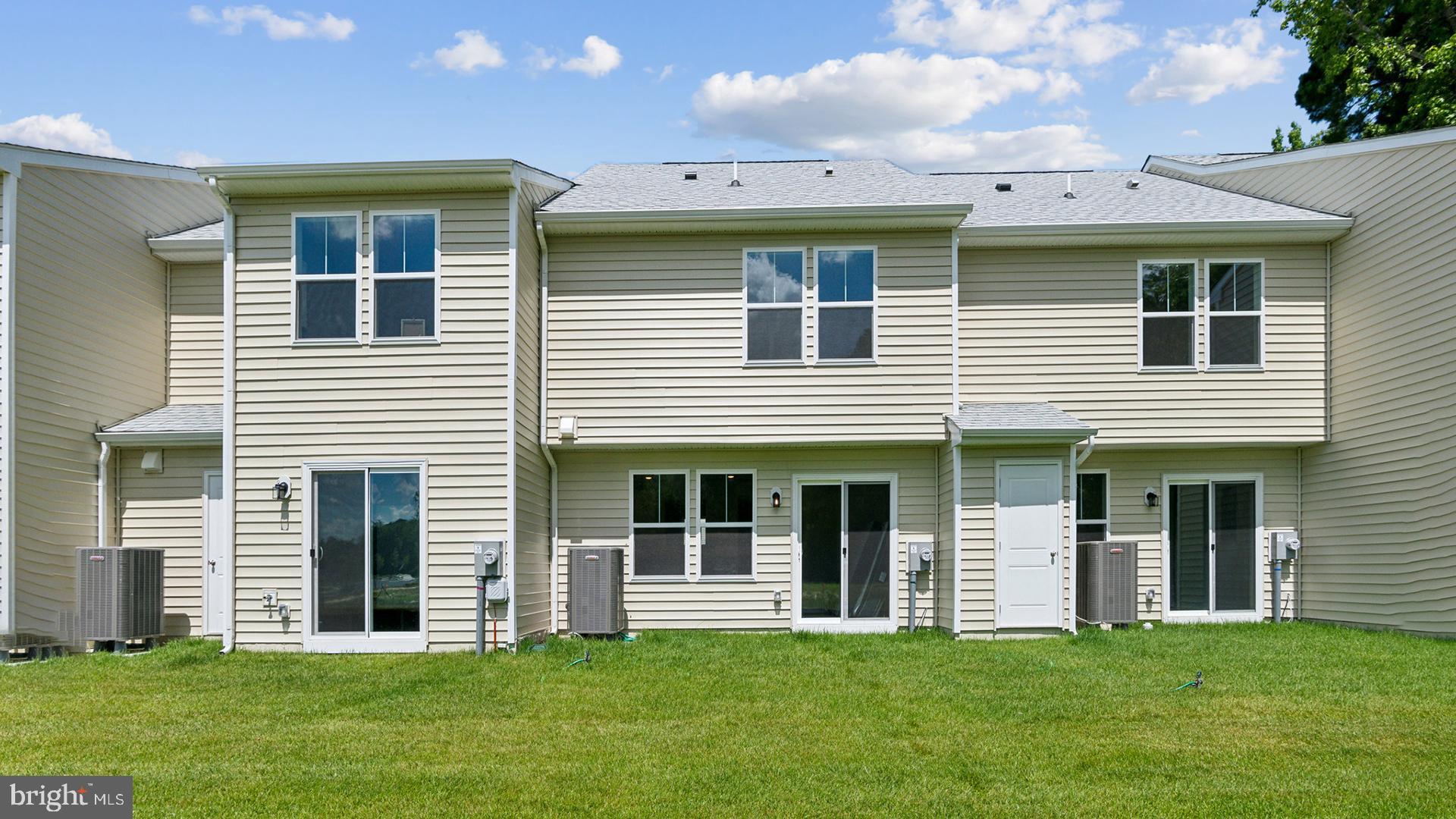 PINTAIL LANDING - Residential