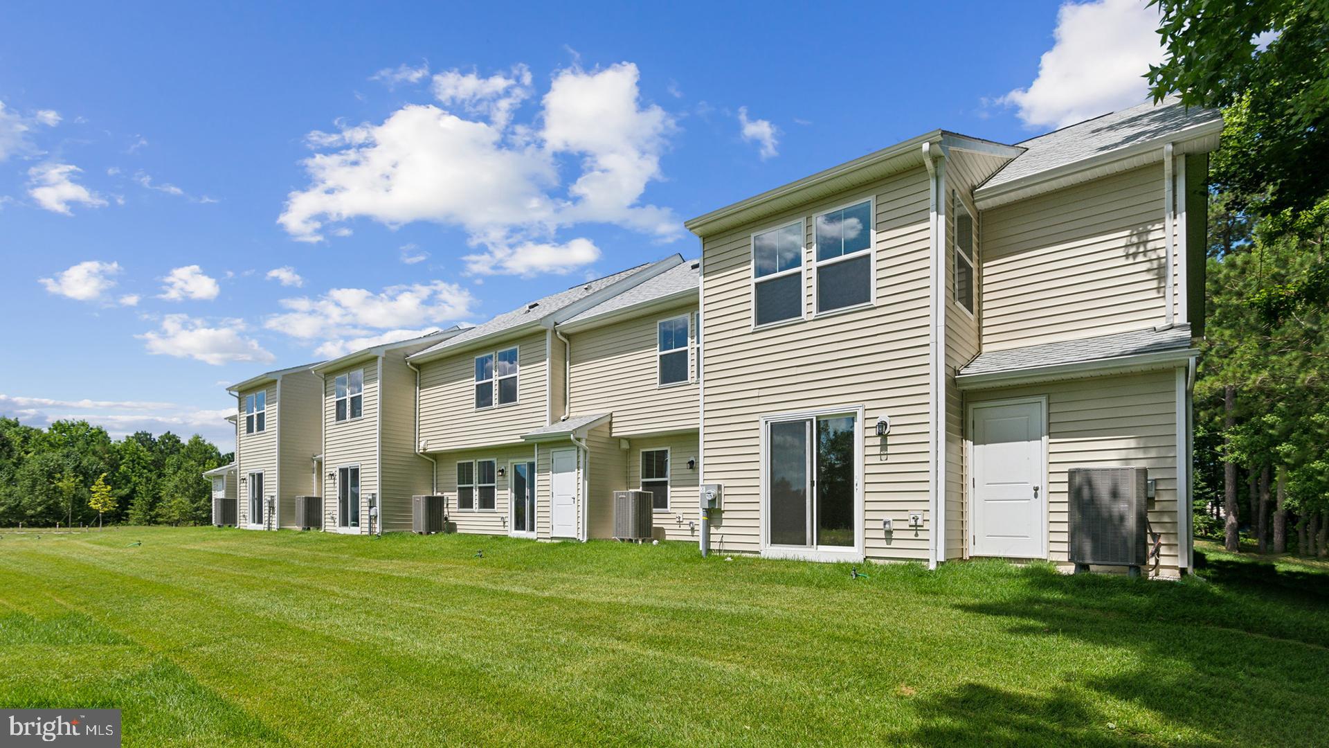 PINTAIL LANDING - Residential