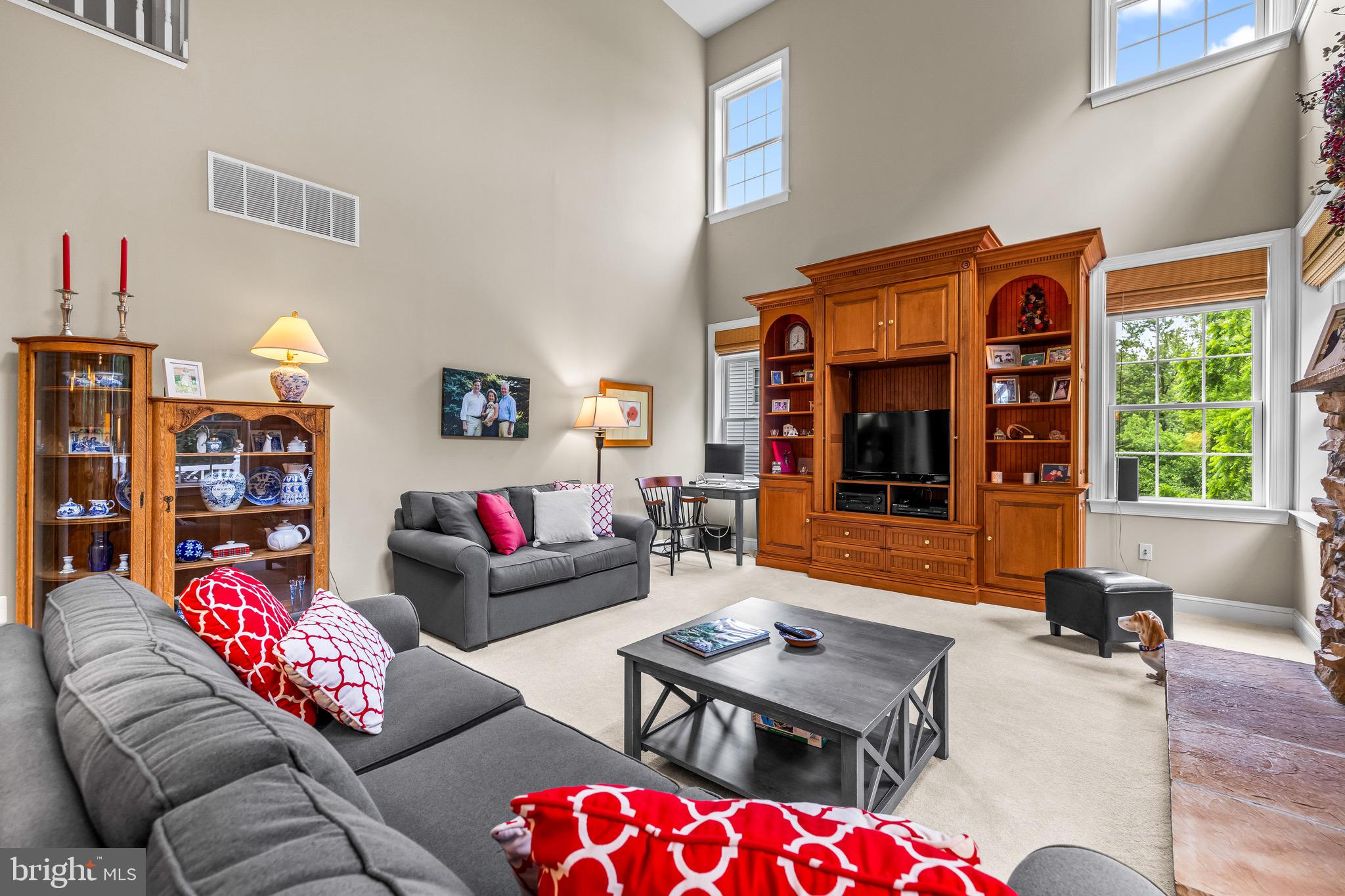 JENIFER RIDGE - Residential