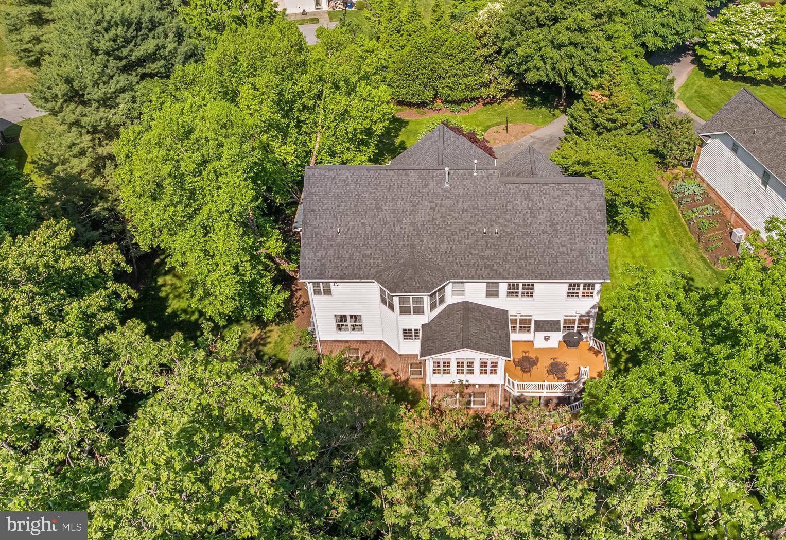 JENIFER RIDGE - Residential