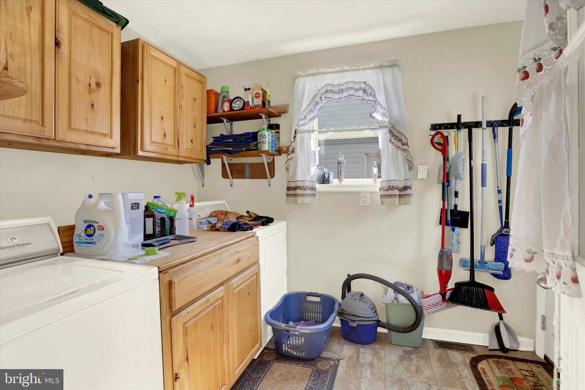 SHERMANS DALE - Residential