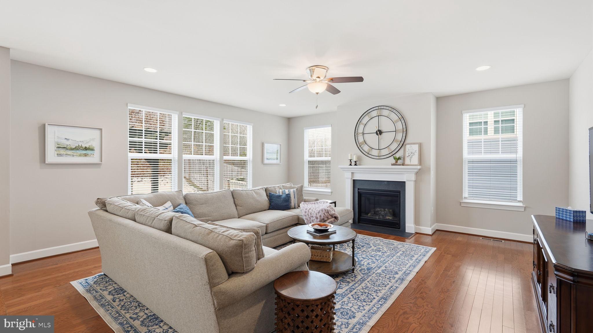 EMBREY MILL - Residential