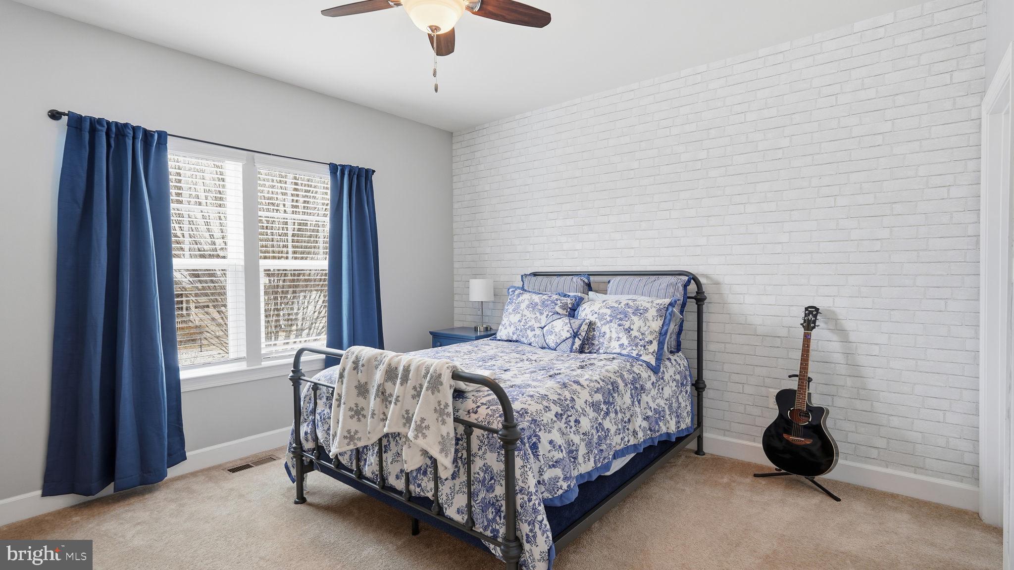 EMBREY MILL - Residential