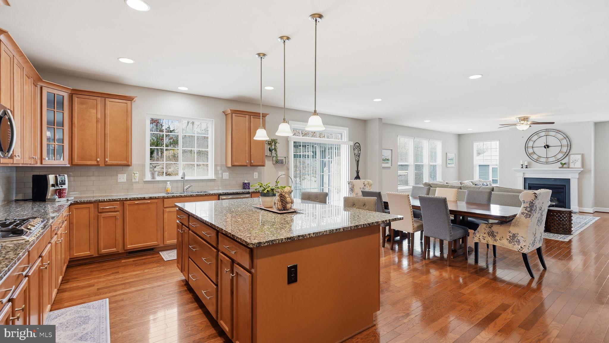 EMBREY MILL - Residential