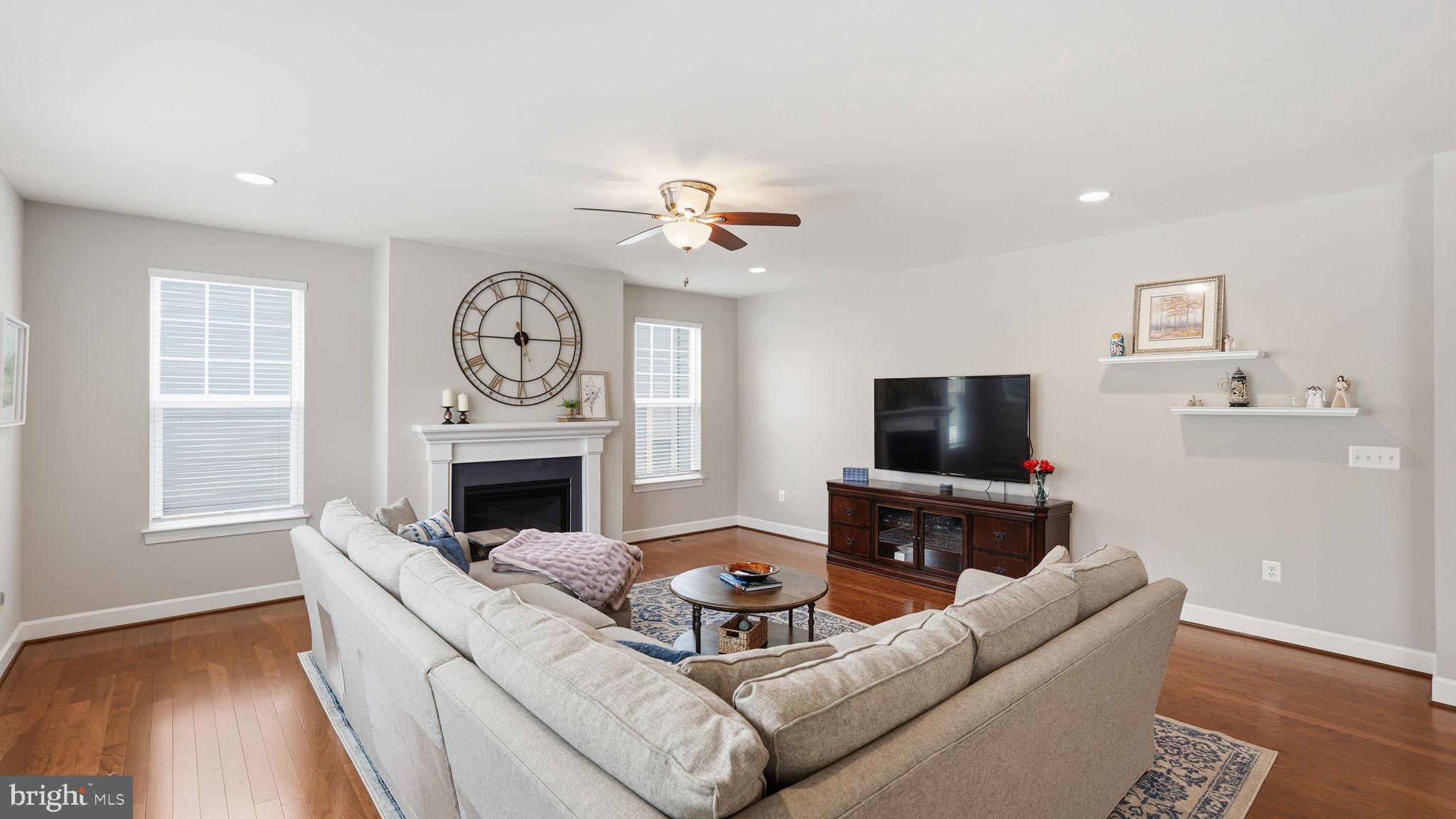 EMBREY MILL - Residential