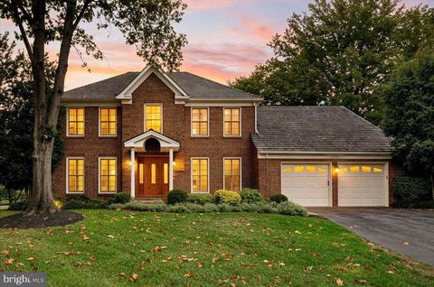 2953 BROOK MILL COURT HERNDON VA 20171