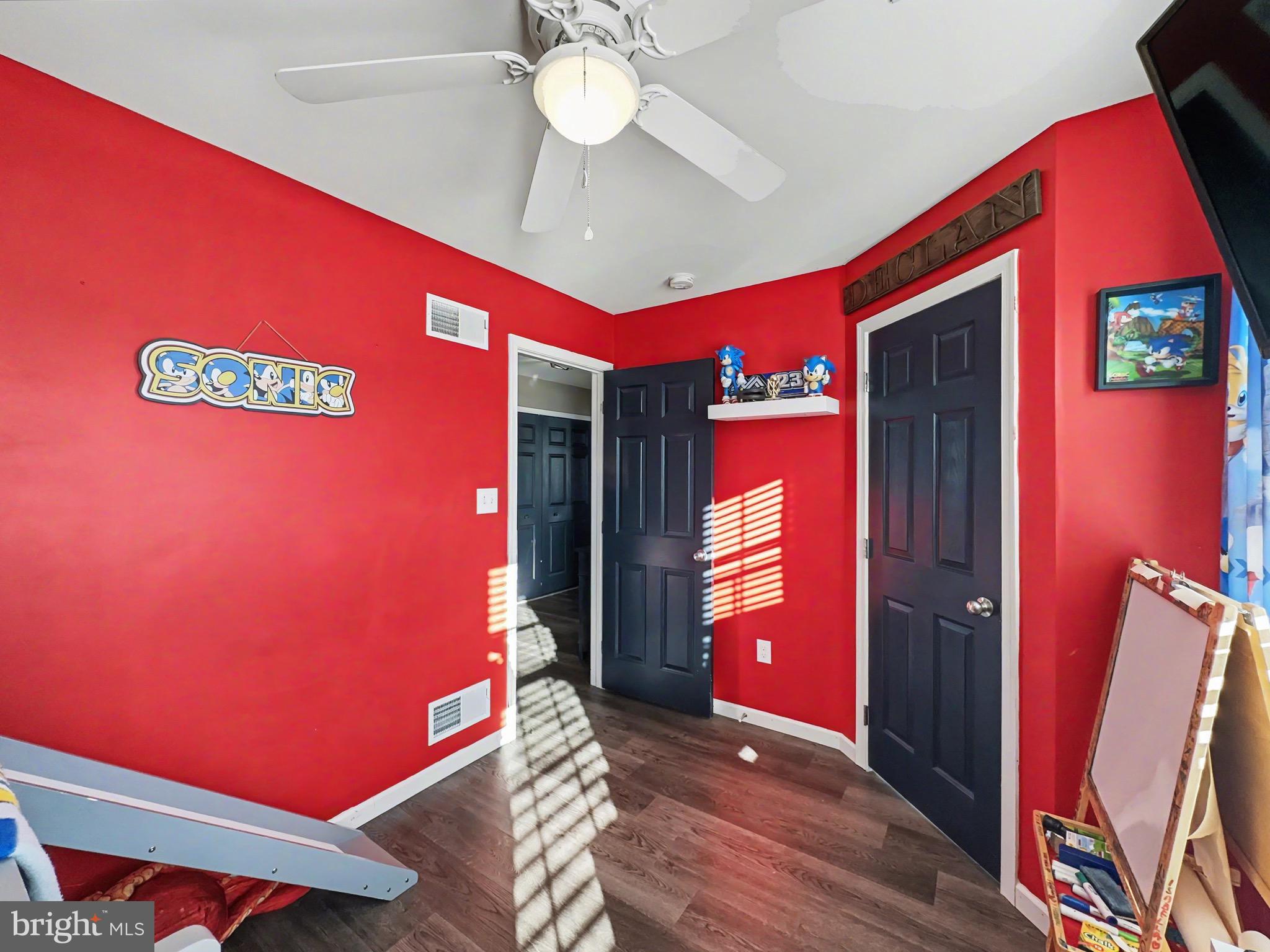 ROLLING MEADOWS - Residential