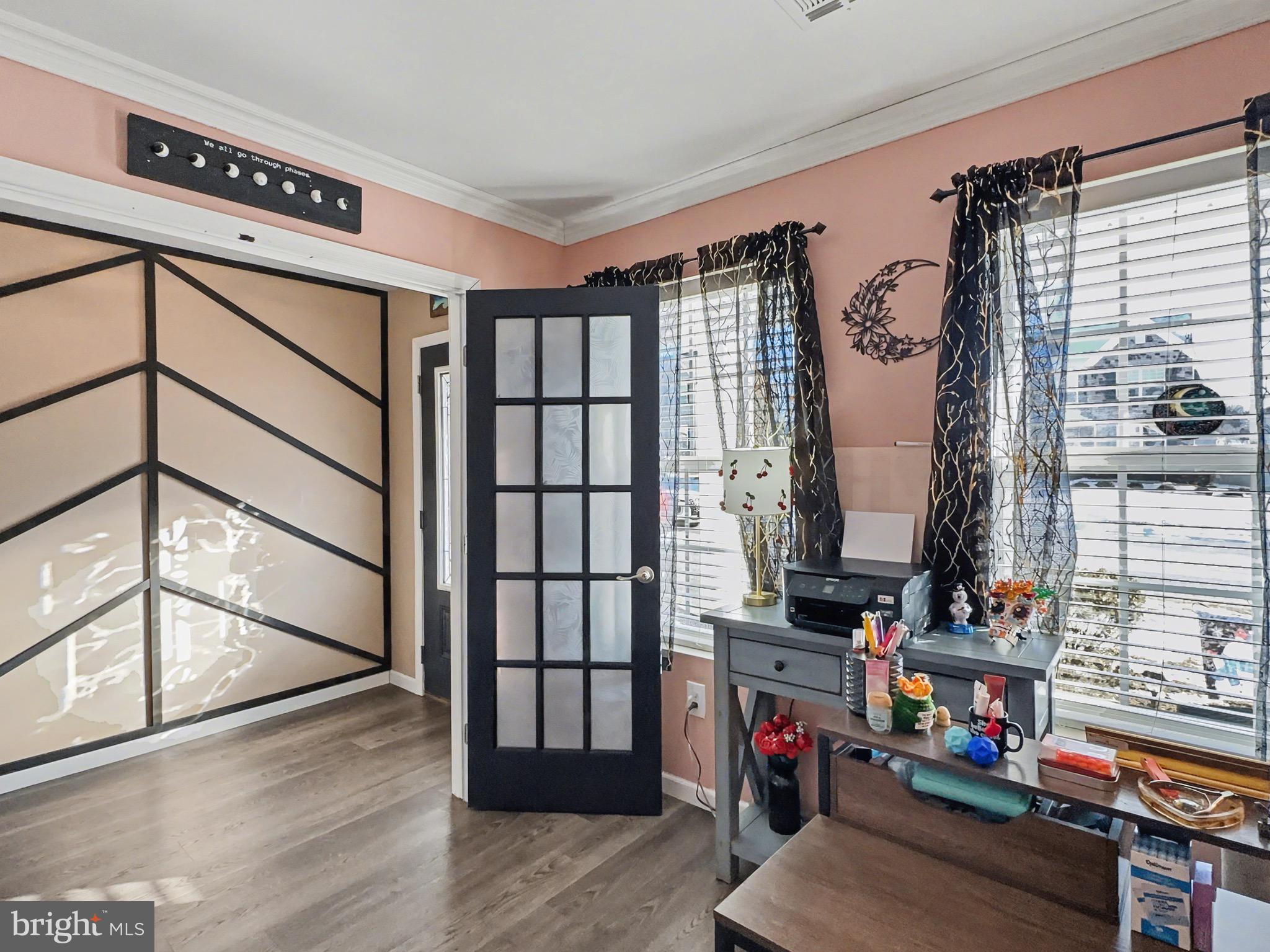 ROLLING MEADOWS - Residential