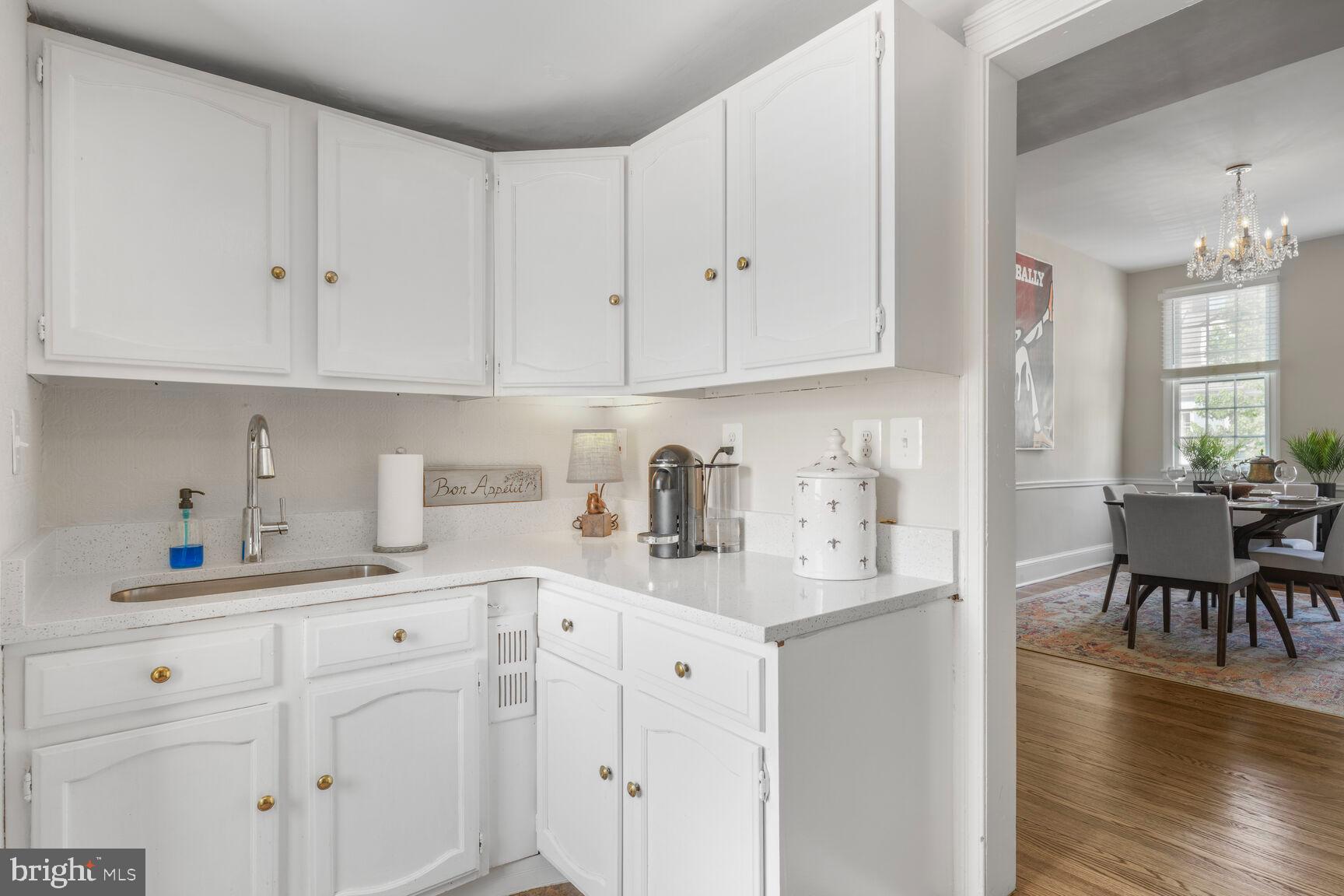 OLD TOWN ALEXANDRIA - Residential Lease