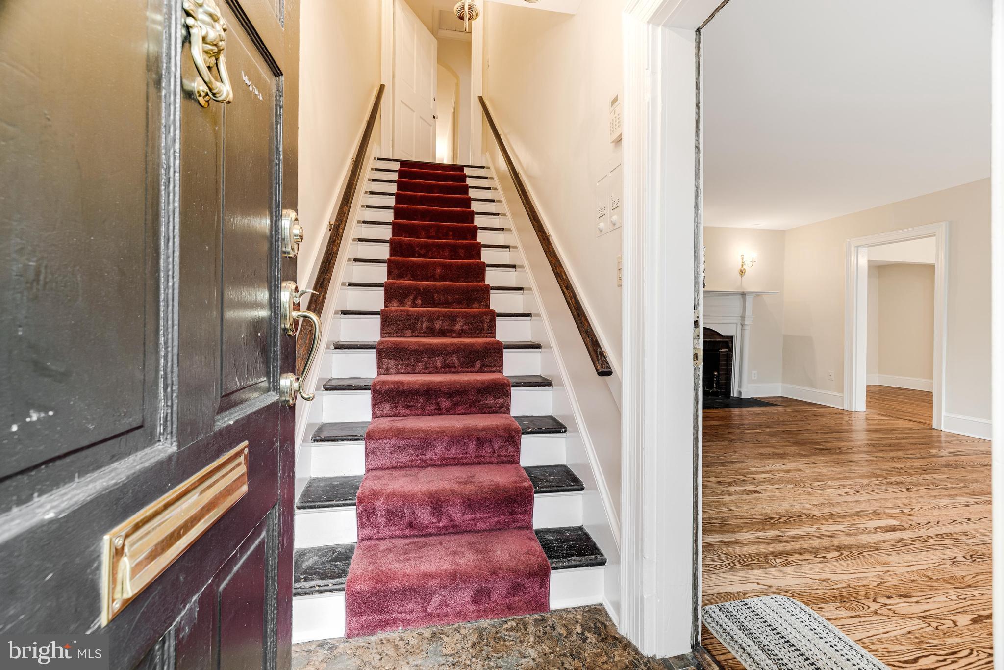 OLD TOWN ALEXANDRIA - Residential Lease