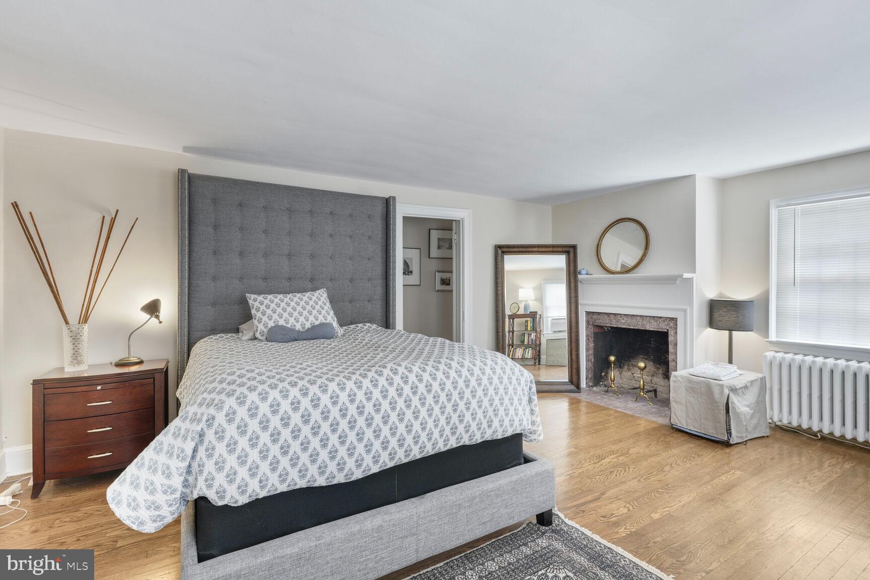 OLD TOWN ALEXANDRIA - Residential Lease