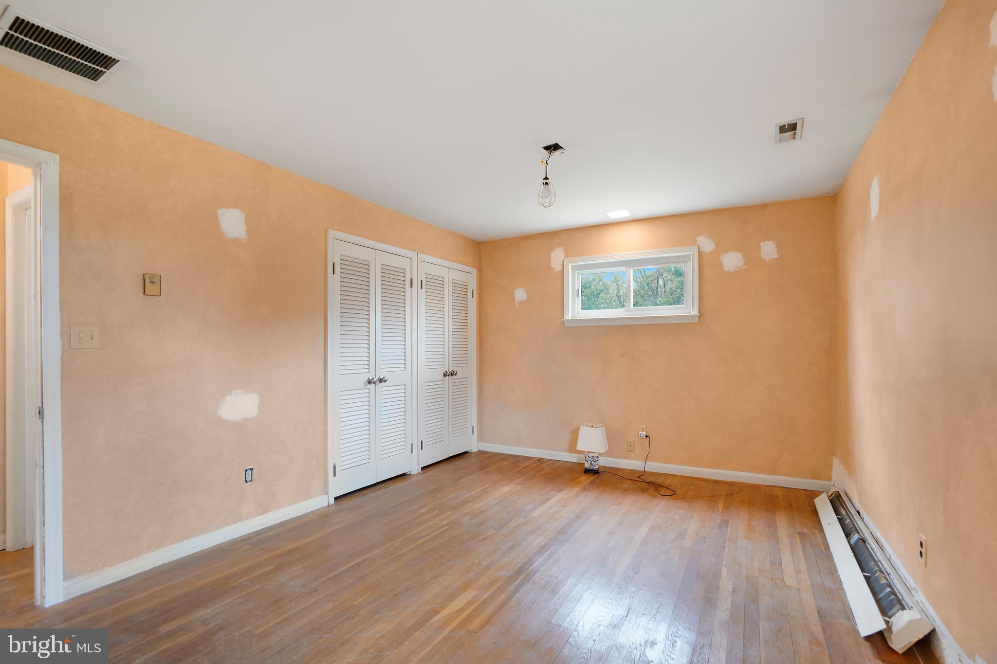 DAMASCUS OUTSIDE - Residential