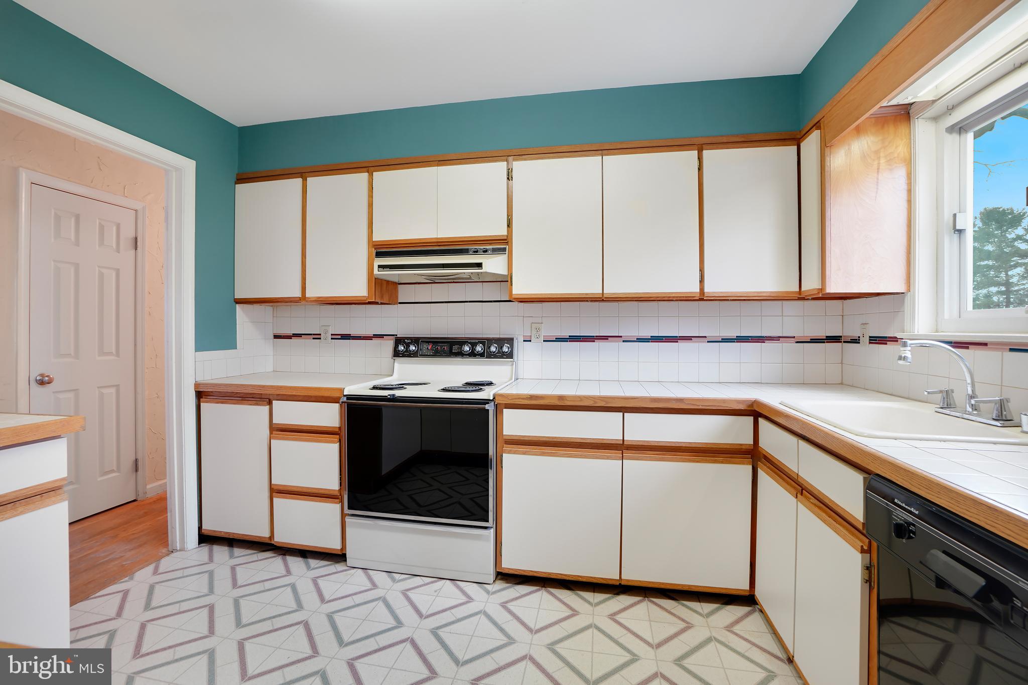 DAMASCUS OUTSIDE - Residential