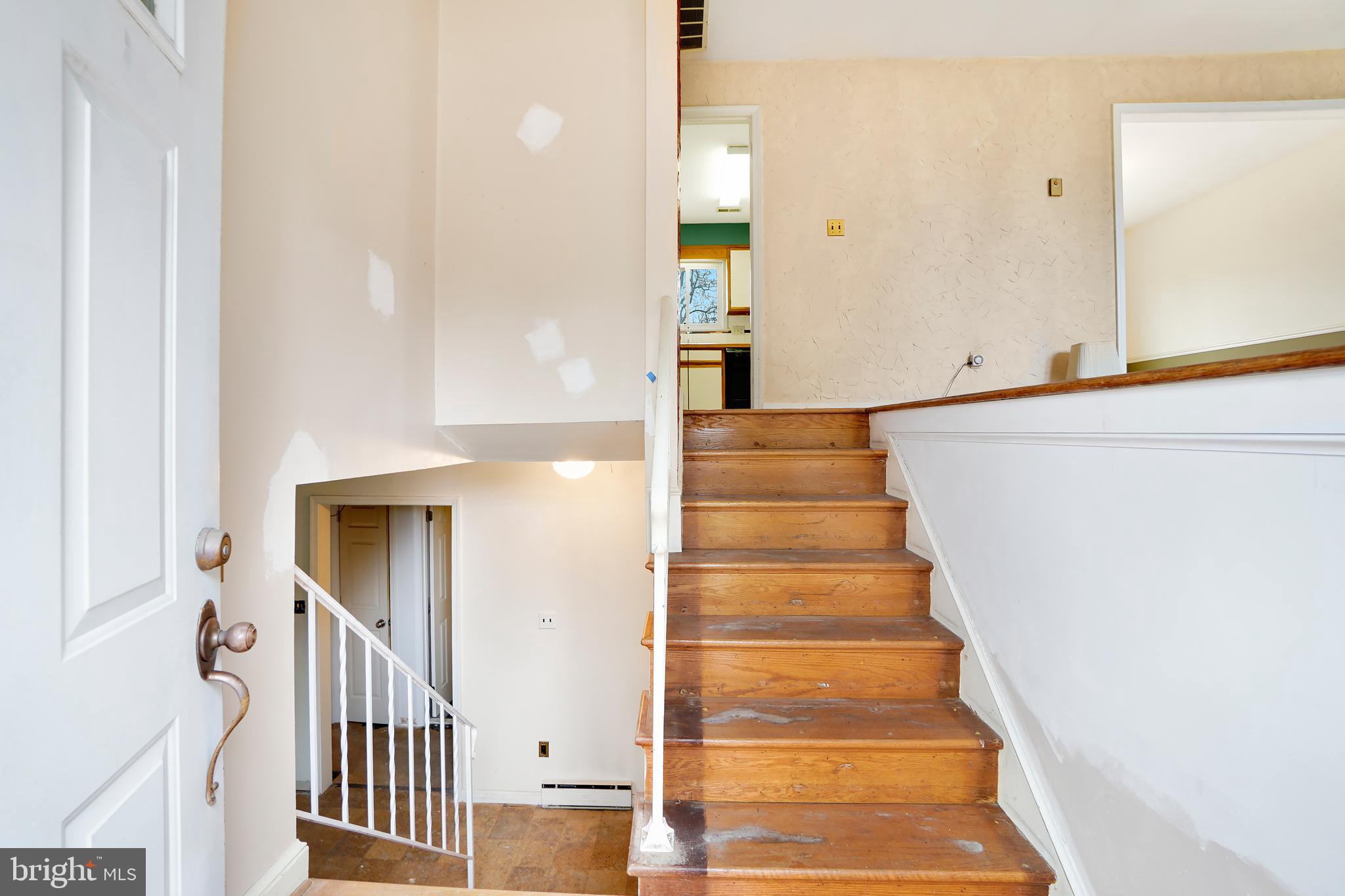 DAMASCUS OUTSIDE - Residential