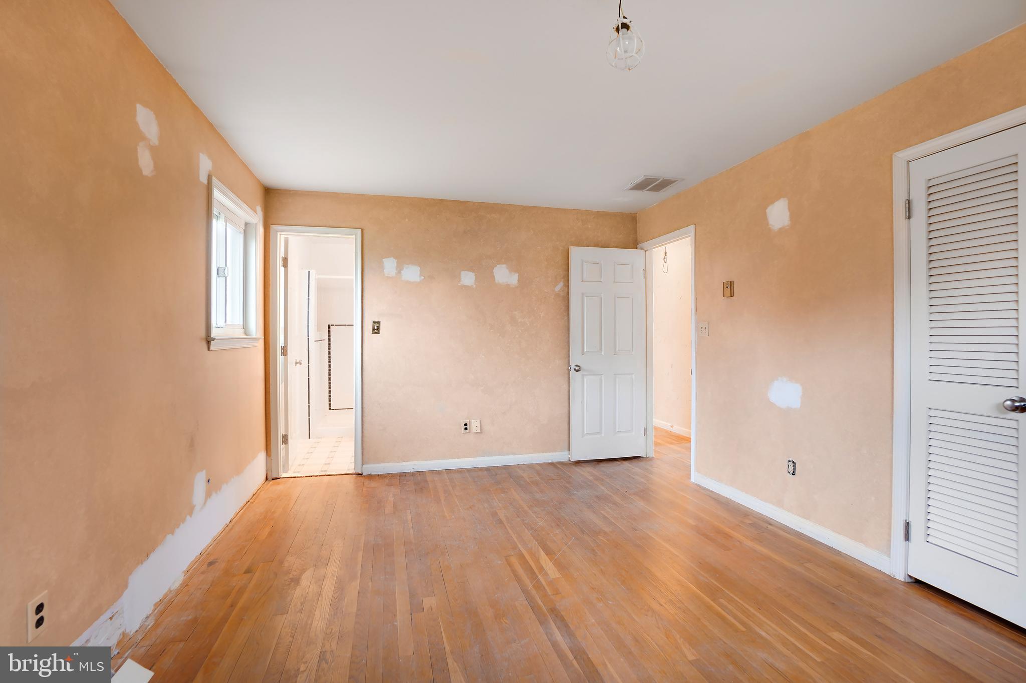 DAMASCUS OUTSIDE - Residential