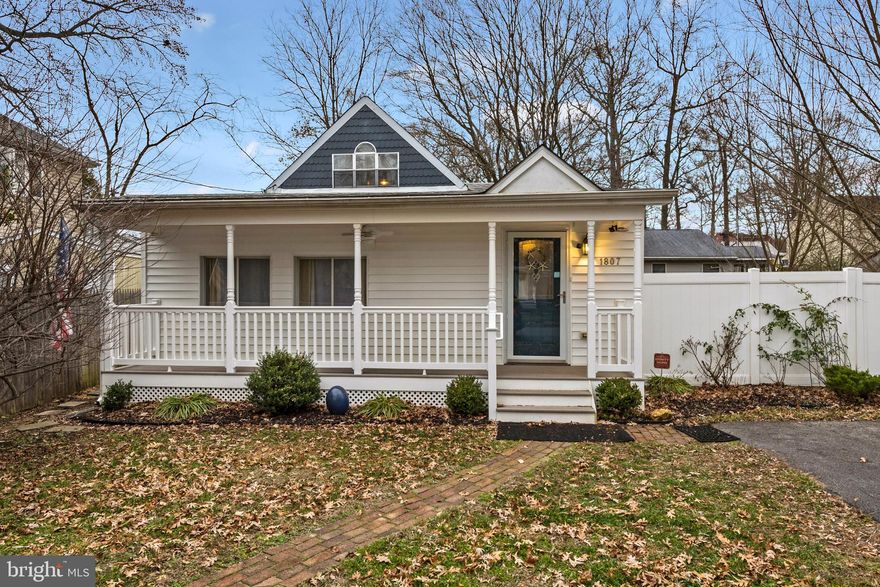 Charming beach cottage.   Bring your kayaks and paddle boards!  Launch your boat right from the community marina and head out into the South River to the Chesapeake Bay.   Enjoy coffee on the maintenance free front porch.  Situated 1/2 block from the water.   On the first level you will find 2 bedrooms, one full bath that has recently been remodeled, family room, kitchen and a laundry area with high efficiency washer and dryer.  The kitchen boasts new granite counter tops, stainless appliances and a reverse osmosis system at the sink for drinking water.    Head upstairs and you will find an additional bedroom with a  walk in closet and the full bath an antique claw foot tub.  Possible 4th bedroom/office/nursery space upstairs as well.    Fresh paint throughout as well as newer carpet and laminate flooring.  Recent upgrades include high efficiency heat pump (2017), water softener/conditioner (2012), roof with architectural shingles and gutters (2016), 50 gallon electric water heater (2013), 10 foot white boat gate (2016), paved driveway (2017), and wood fencing (2015).  Spacious fenced in back yard with wood deck and large storage shed to house your tools and mower.  This home is just a quick  walk to the netted community swimming beaches and picnic/grilling areas.  Community amenities include multiple beaches, boat slips, boat ramp, picnic tables and several playgrounds/tot lot.   Easy commuting to DC or Baltimore with I-97 and Route 50 close by.  Minutes to downtown Annapolis,  restaurants, schools, library and shopping.  Make this your next home!   **GPS may have two different spellings for the street name - Lorely and Loreley**