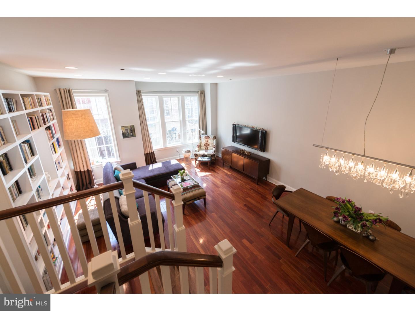 SOCIETY HILL - Residential