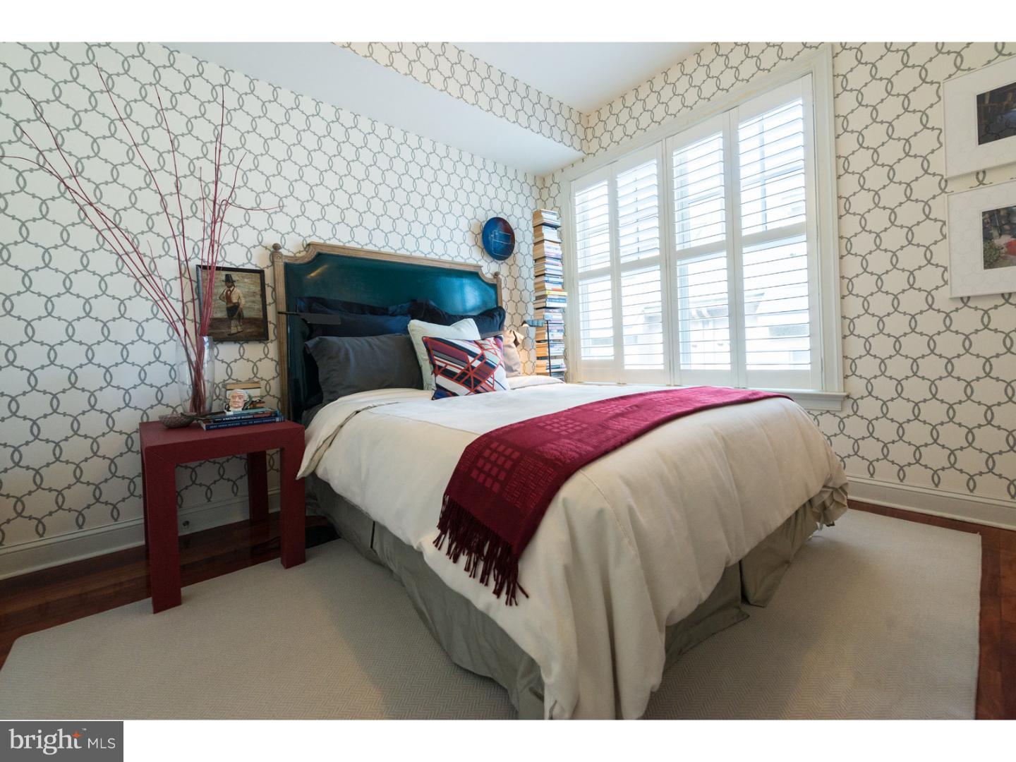 SOCIETY HILL - Residential