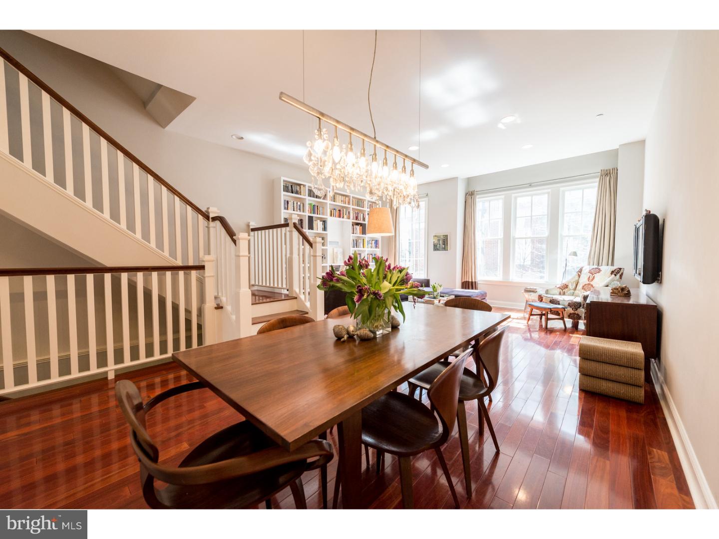 SOCIETY HILL - Residential