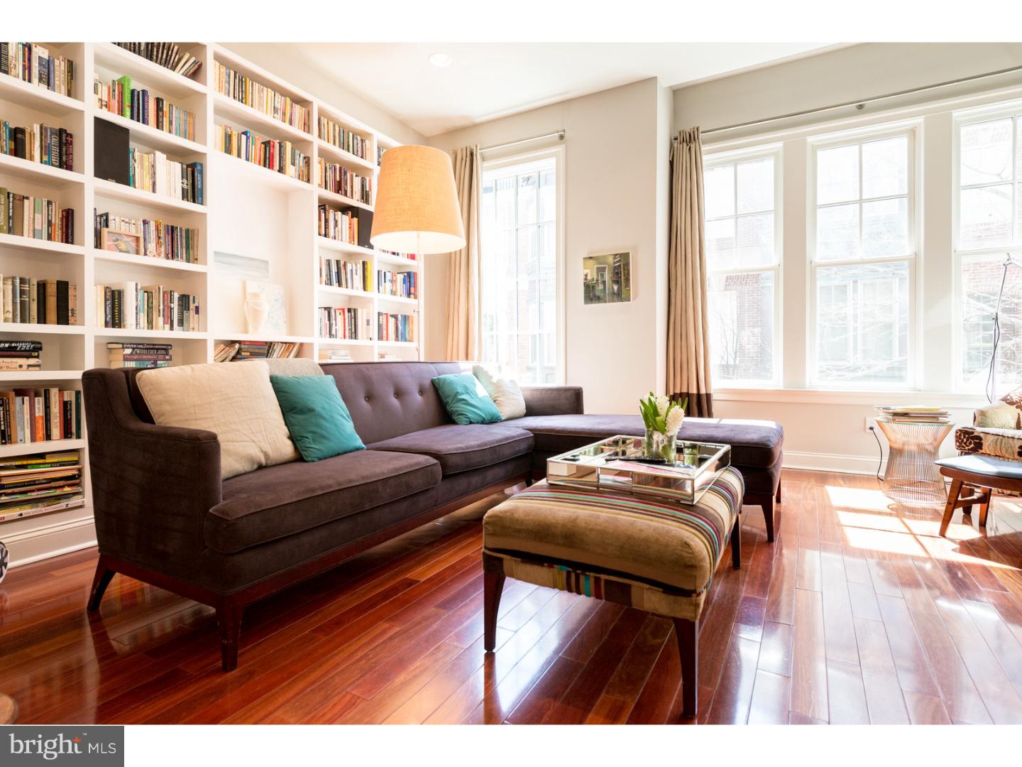 SOCIETY HILL - Residential