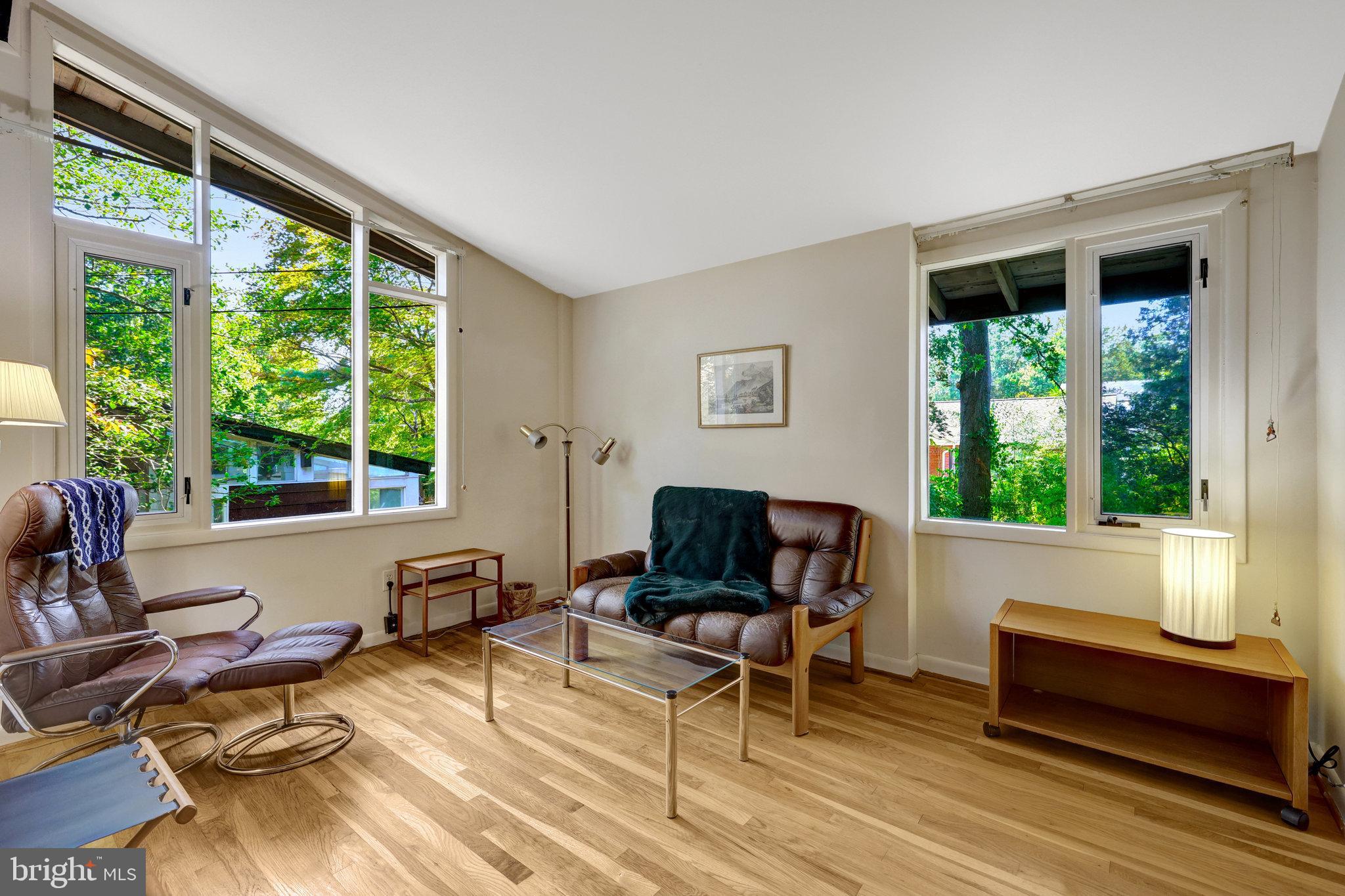 BRYN MAWR - Residential