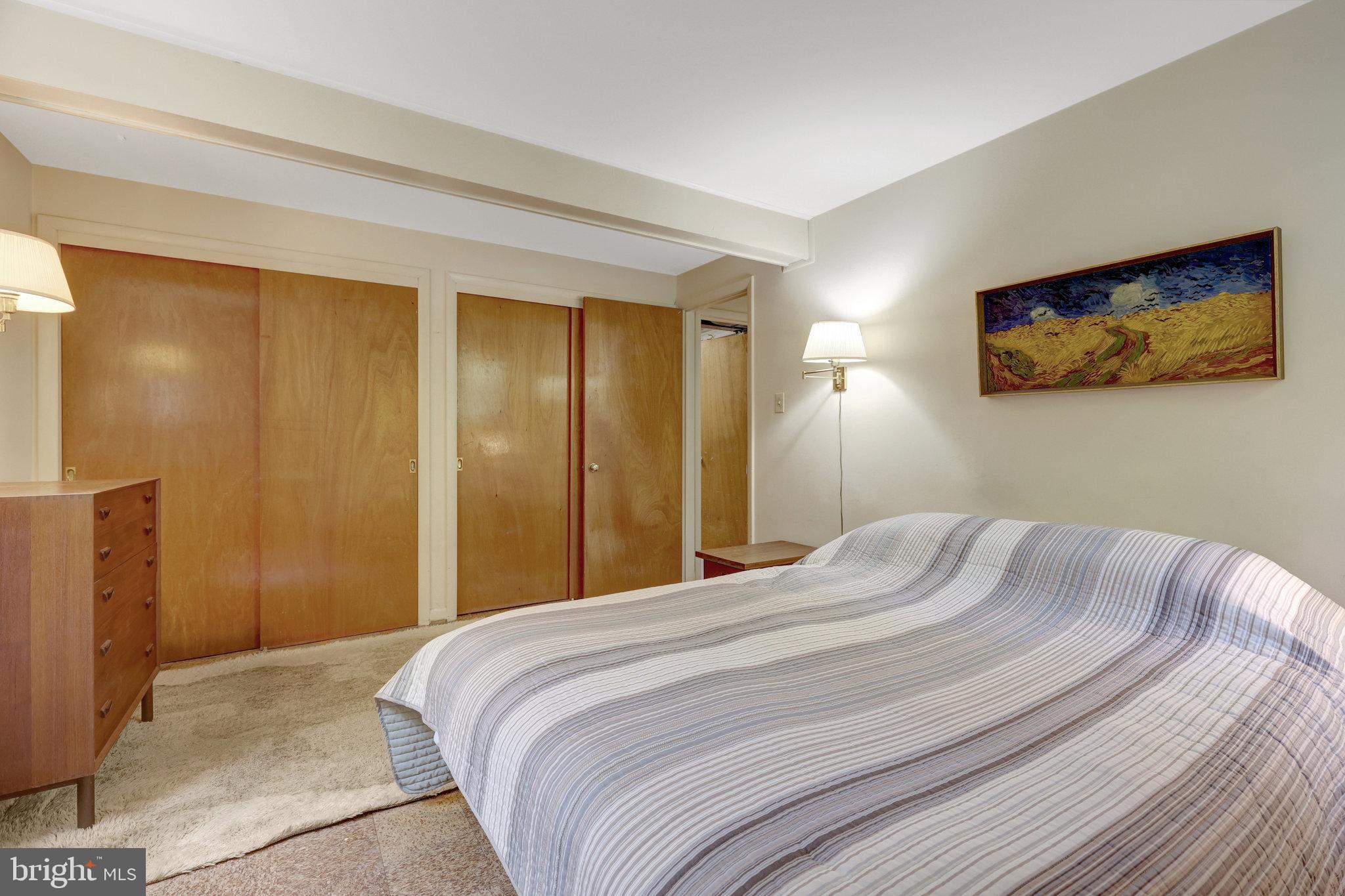 BRYN MAWR - Residential