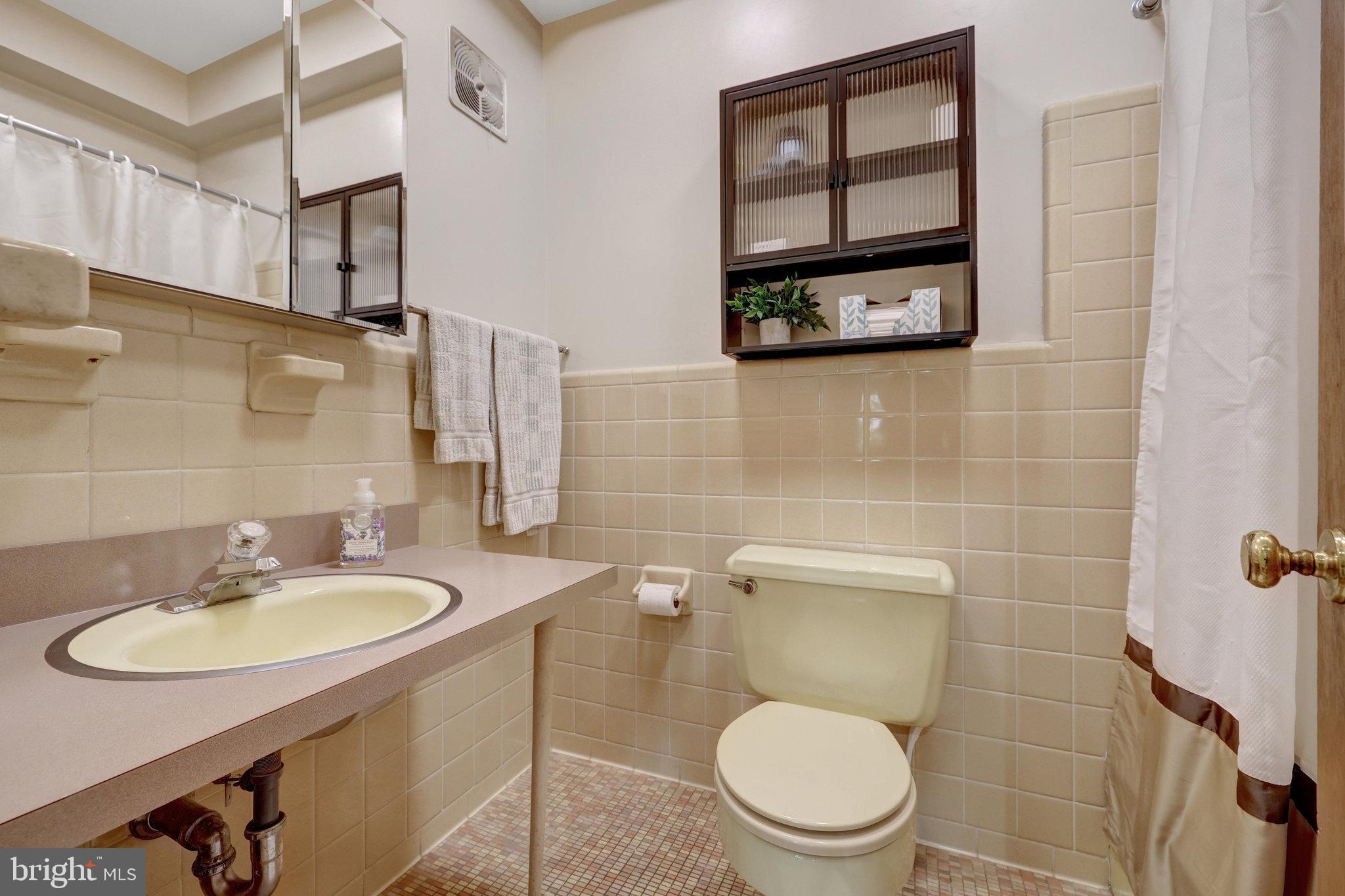 BRYN MAWR - Residential