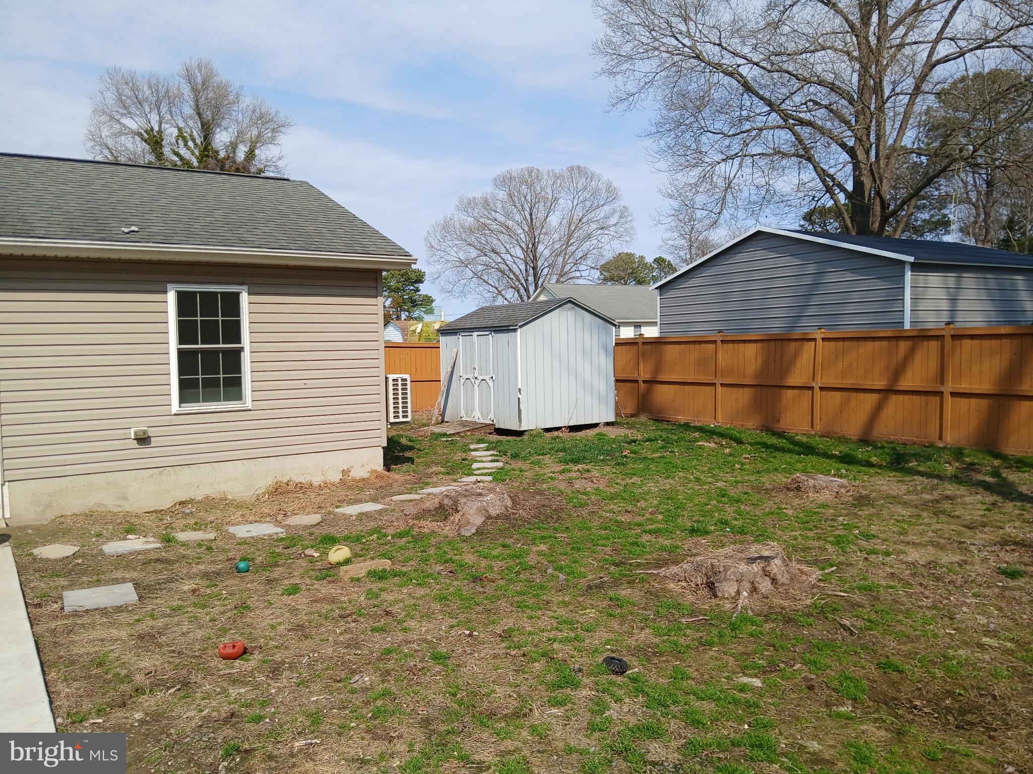 WESTMORELAND SHORES - Residential