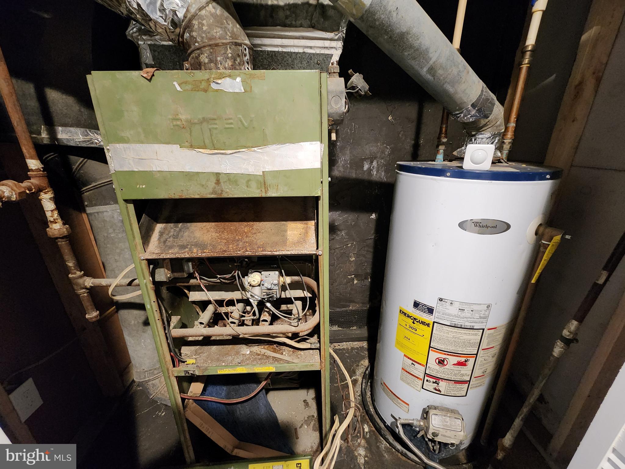 BROADWAY EAST - Residential