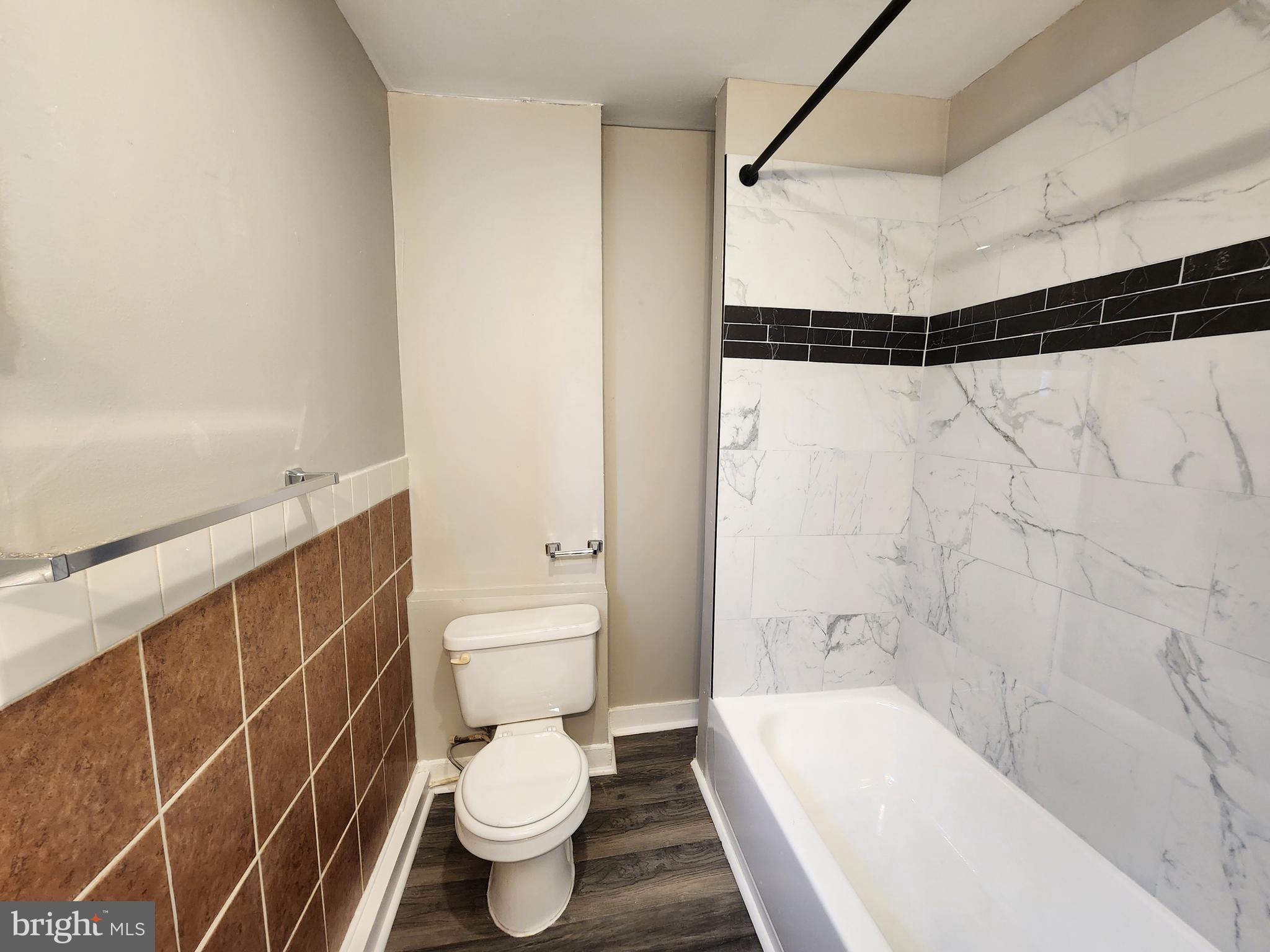 BROADWAY EAST - Residential